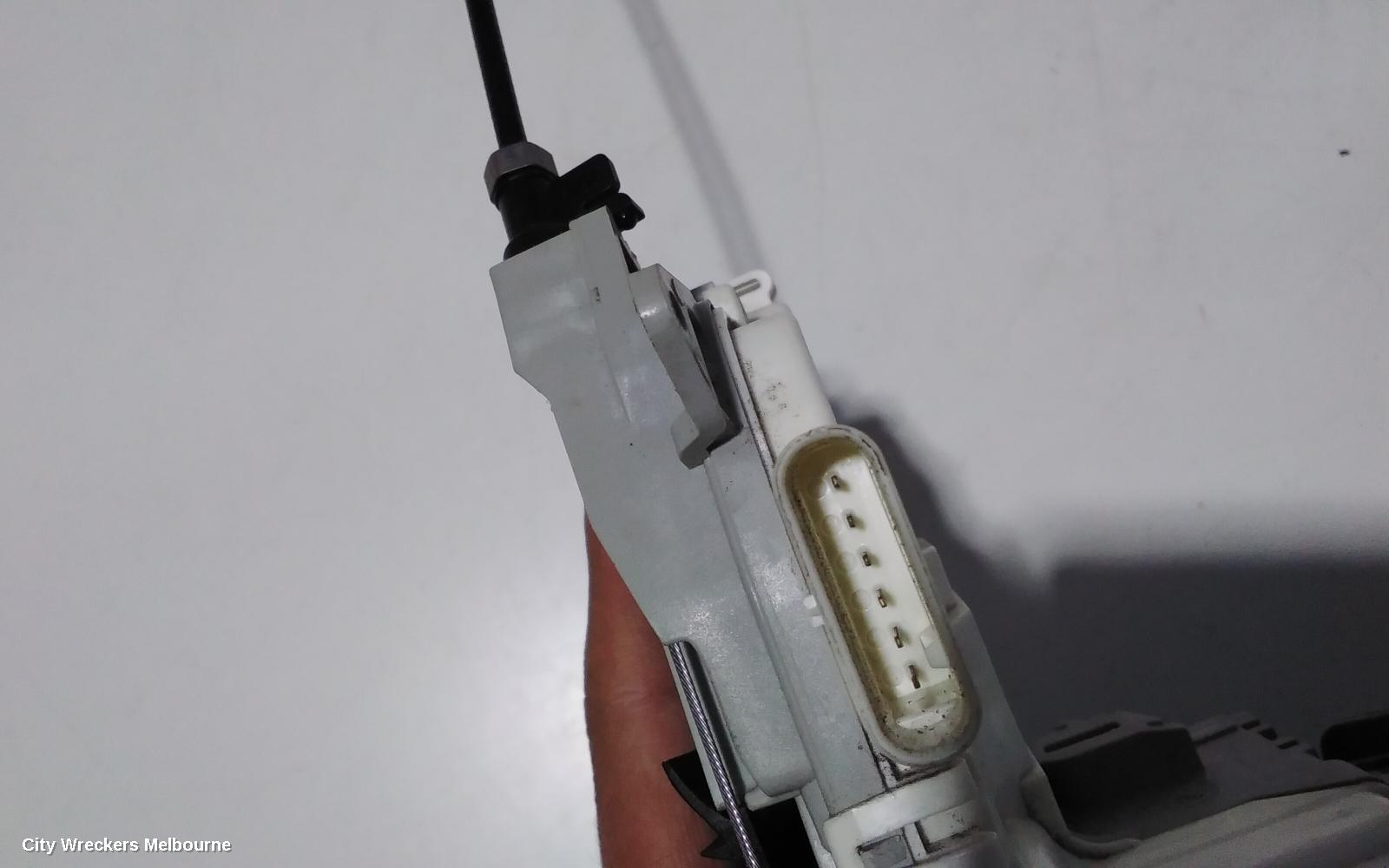 AUDI Q3 DOOR/BOOT/GATE LOCK, LEFT REAR DOOR LOCK, 8U, SINGLE ROW (6 PIN), P/N 8K0839015C, 03/2012 - 11/2014