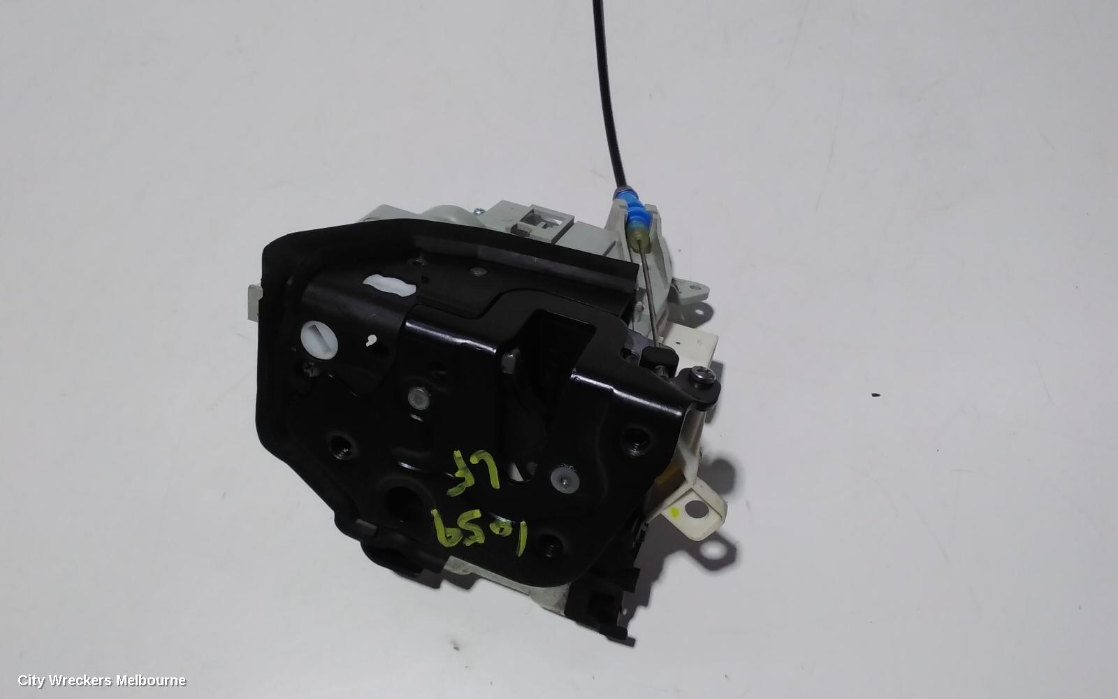 AUDI Q3 DOOR/BOOT/GATE LOCK, RIGHT REAR DOOR LOCK, 8U, P/N 8K0839016H, 11/2014 - 12/2018