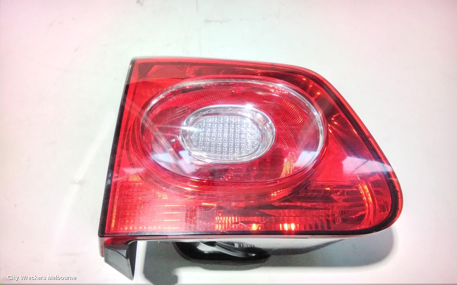 VOLKSWAGEN TIGUAN REAR GARNISH, TAILGATE LAMP (LH SIDE), 5N, 05/2008 - 06/2011