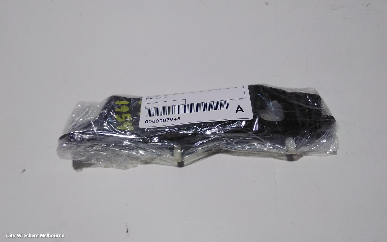 HYUNDAI I30, PD, HATCH, 03/2017 ONWARDS, RHF BAR SLIDER : 87945
