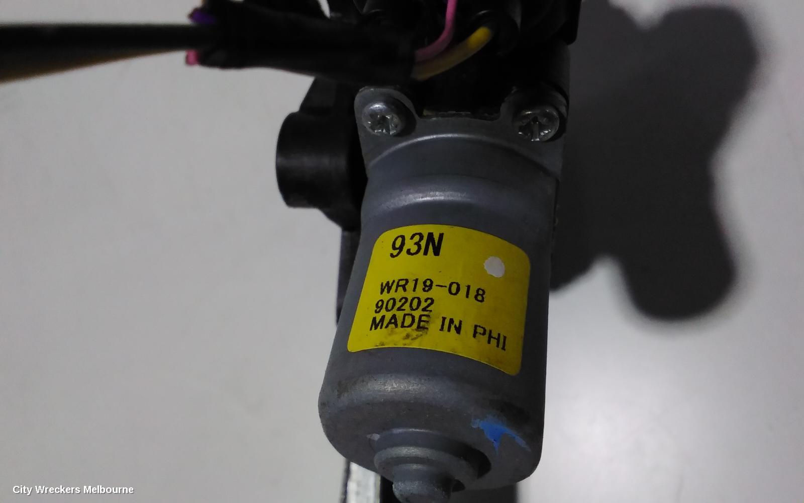 HONDA CRV RIGHT FRONT WINDOW REG/MOTOR, RW, 05/2017 - 08/2023
