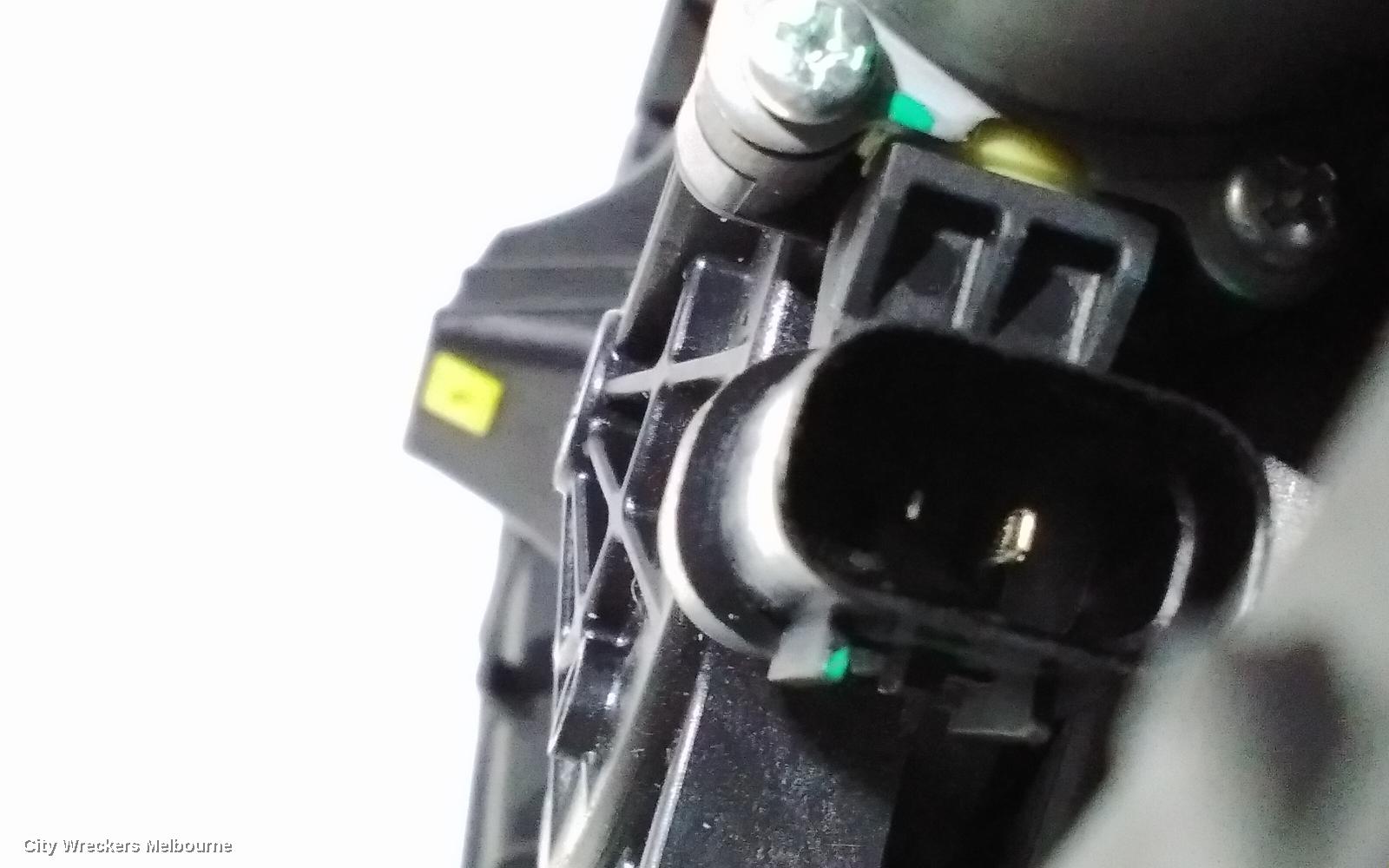 KIA CERATO RIGHT REAR WND REG/MOTOR, YD, SEDAN/HATCH, 04/2013 - 05/2018
