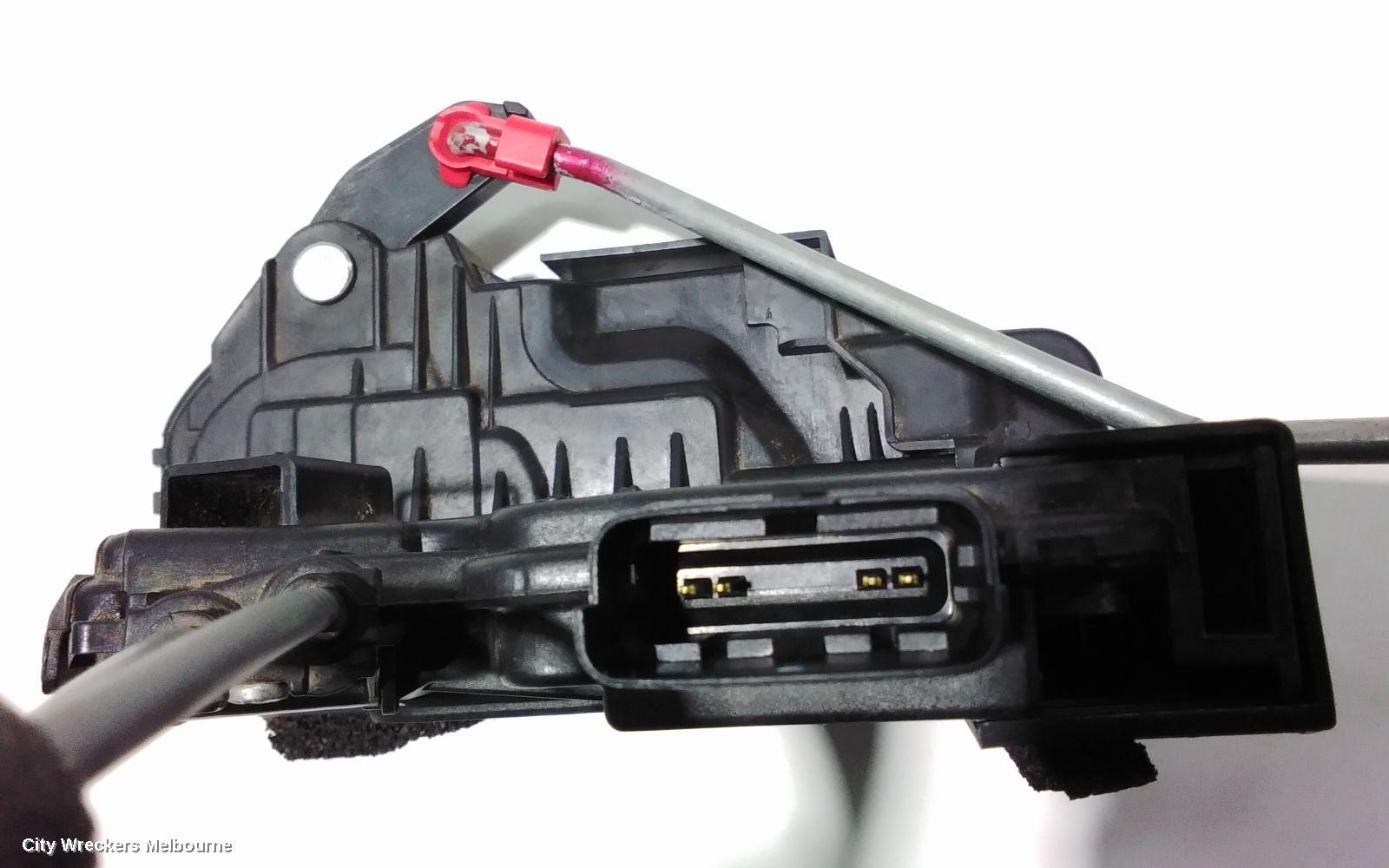 KIA CERATO DOOR/BOOT/GATE LOCK, RIGHT REAR DOOR LOCK, HATCH/SEDAN, YD, 04/2013 - 05/2018