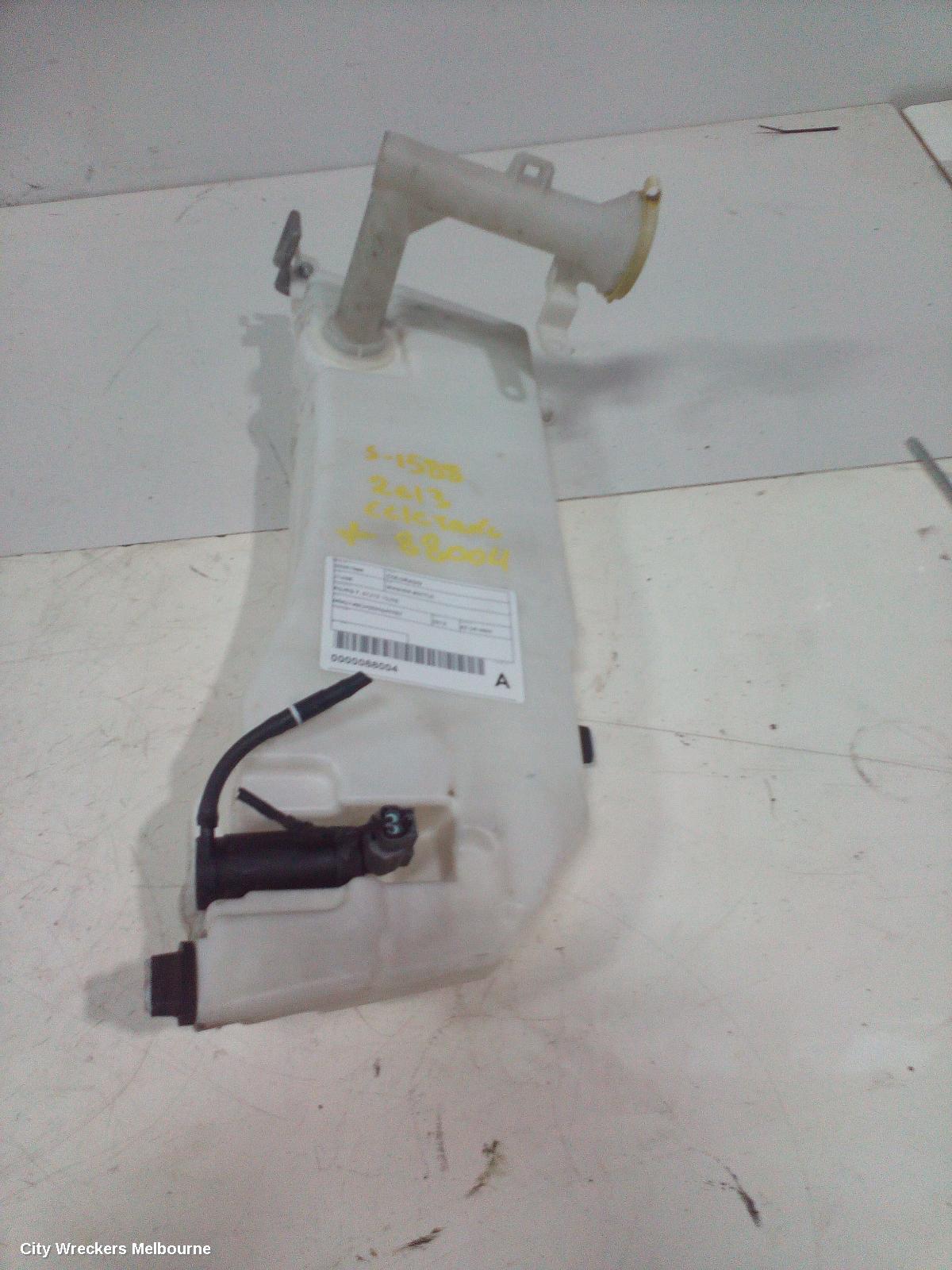 HOLDEN COLORADO WASHER BOTTLE, RG/RG 7, 01/2012 - 12/2020