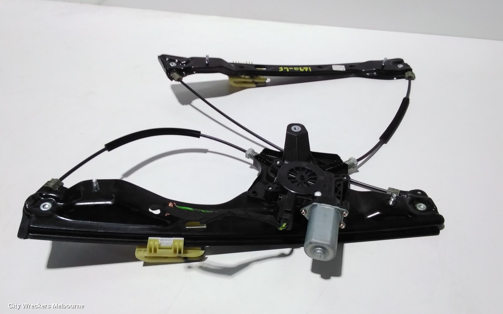 HOLDEN ASTRA LEFT FRONT WINDOW REG/MOTOR, BK-BL, 5DR HATCH/SEDAN, 09/2016 - 12/2020