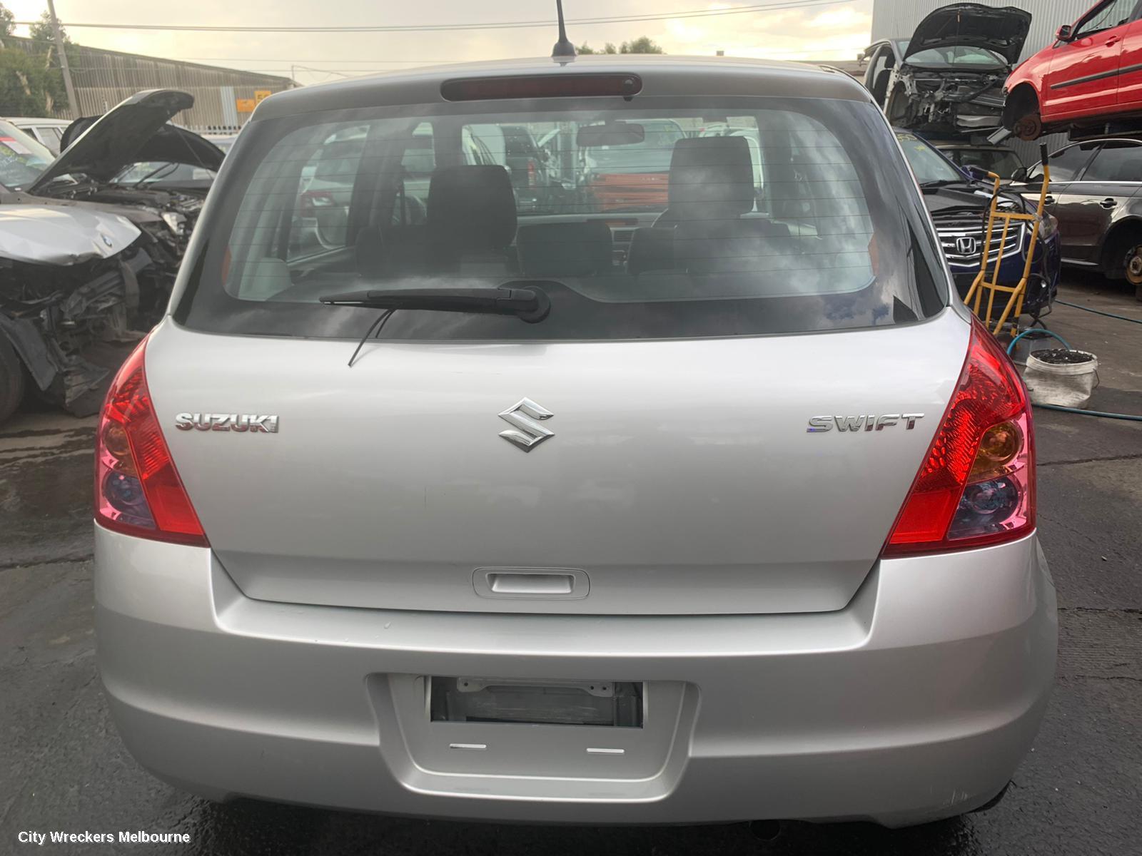 SUZUKI SWIFT PWR DR WIND SWITCH, RH FRONT (MASTER SWITCH), RS415/RS416, 09/2004 - 02/2011