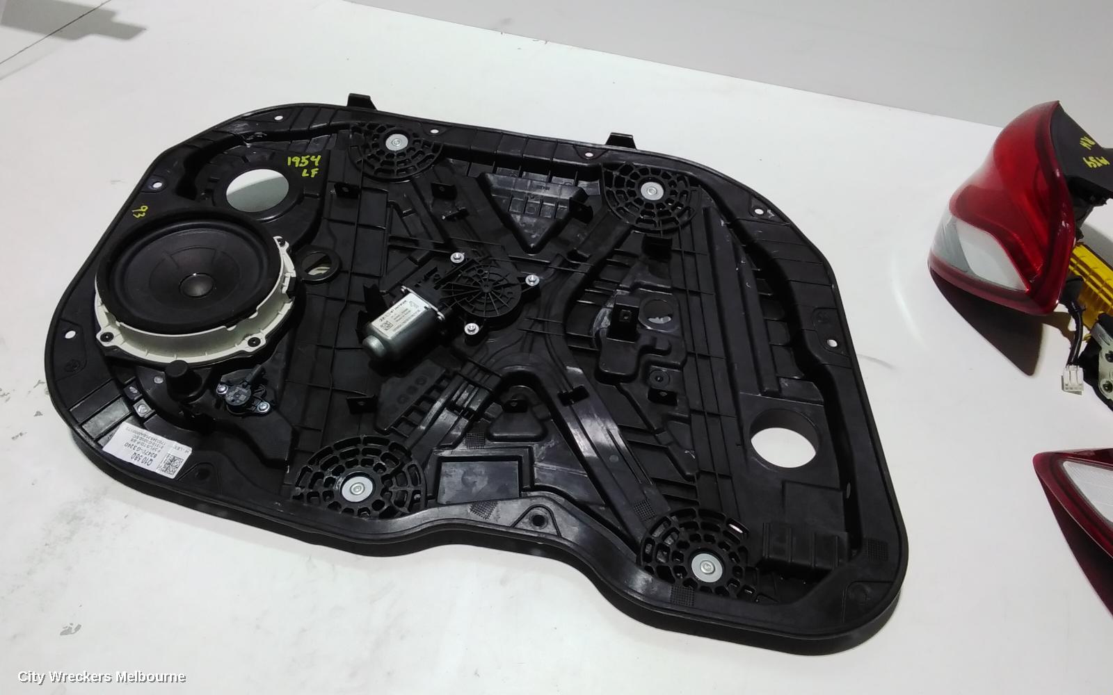 HYUNDAI I30 LEFT FRONT WINDOW REG/MOTOR, PD, HATCH, DOOR REG ASSY (REG AND MOTOR), 03/2017 ONWARDS