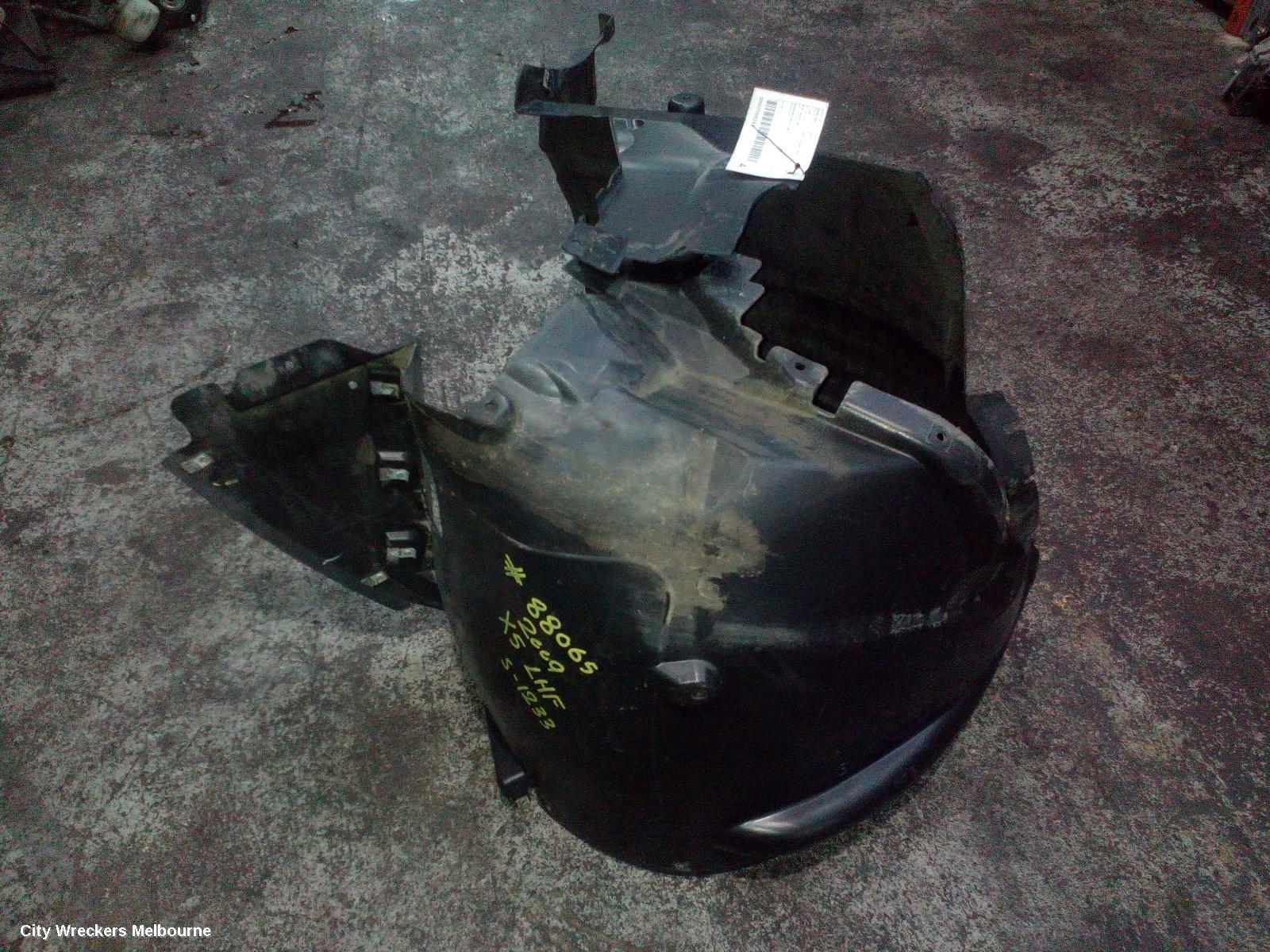 BMW X5 LEFT GUARD LINER, E70, 12/2006 - 08/2013