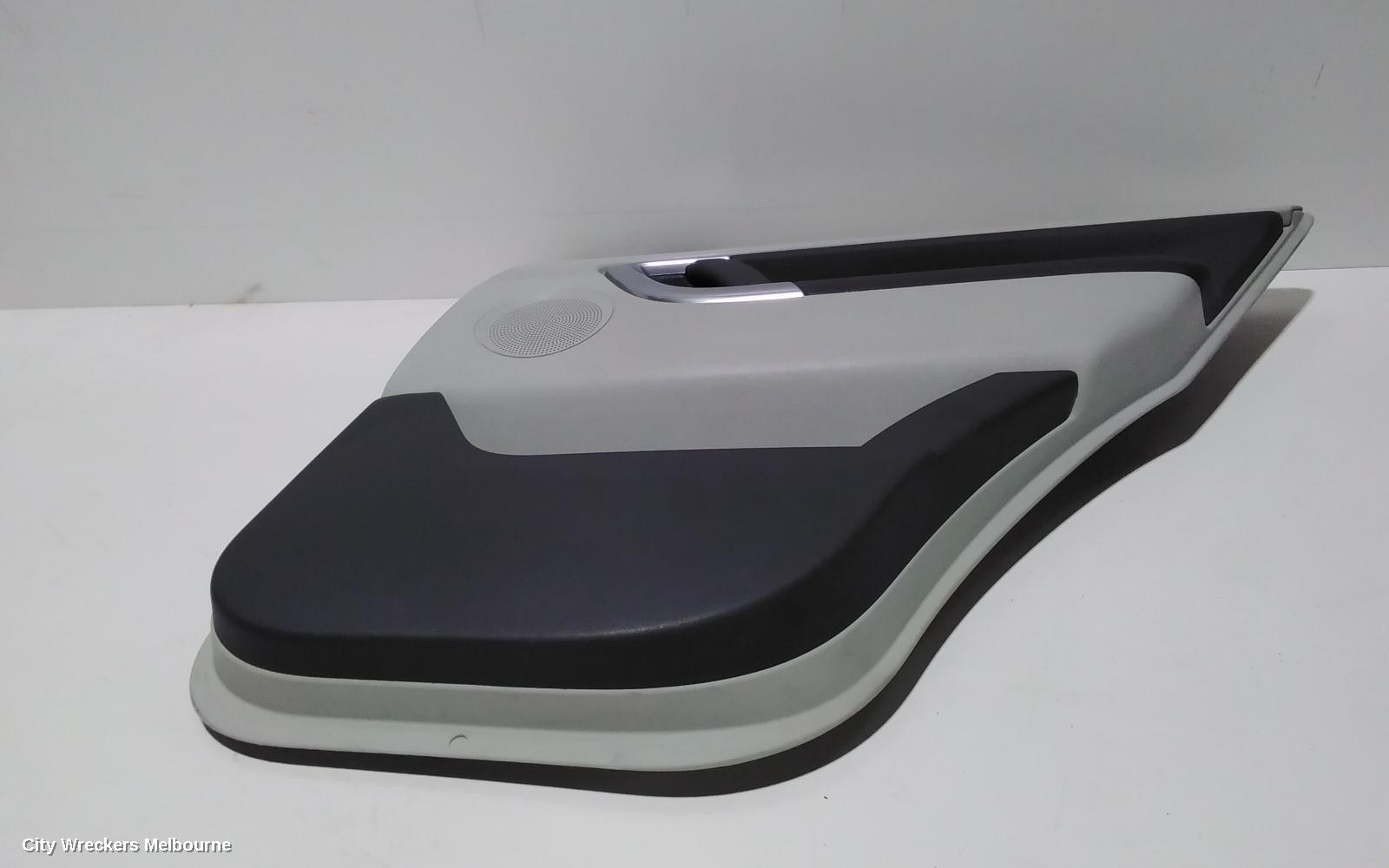 LAND ROVER DISCOVERY SPORT DOOR TRIM, RH REAR, L550, LEATHER, BLACK, SE/HSE, 01/2015 - 06/2019