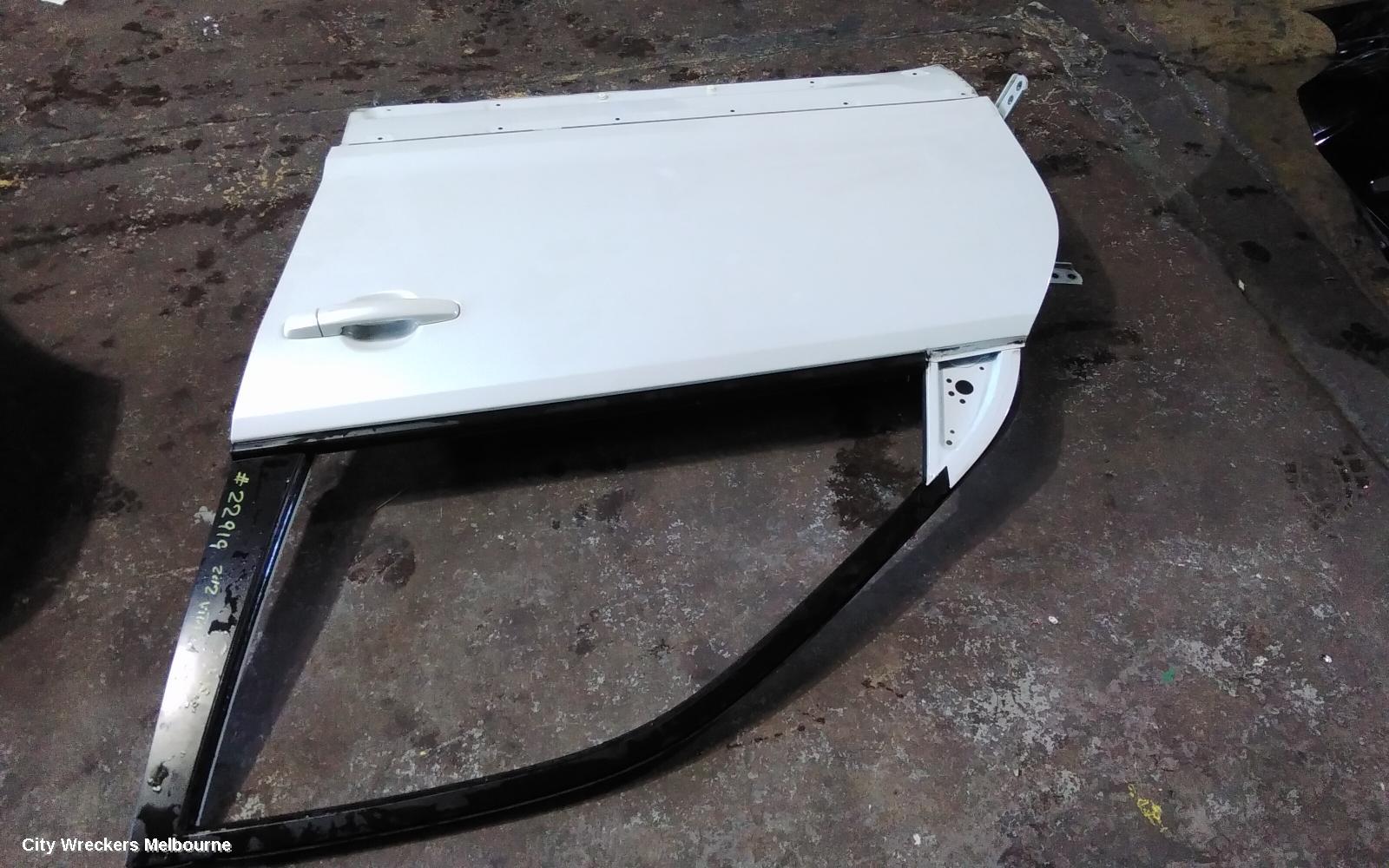 SUZUKI VITARA LEFT FRONT DOOR, GRAND VITARA, JB-JT, 5DR WAGON, 04/2005 - 12/2018