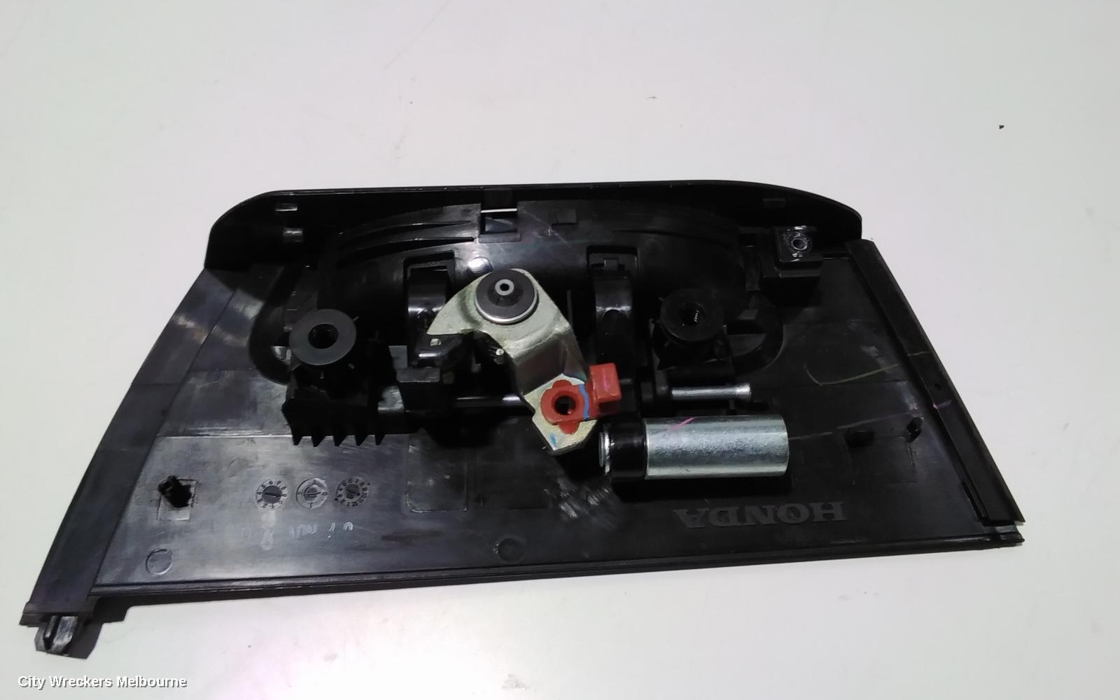 HONDA HRV DOOR HANDLE, OUTER, LH REAR, COLOUR CODED, RU5, 12/2014 - 10/2021