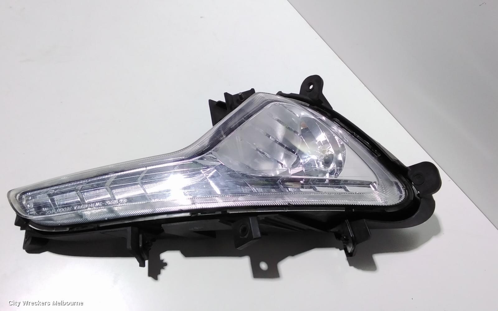 KIA SPORTAGE RIGHT INDICATOR/FOG/SIDE, BUMPER FOGLAMP, SL, 05/2010 - 05/2013