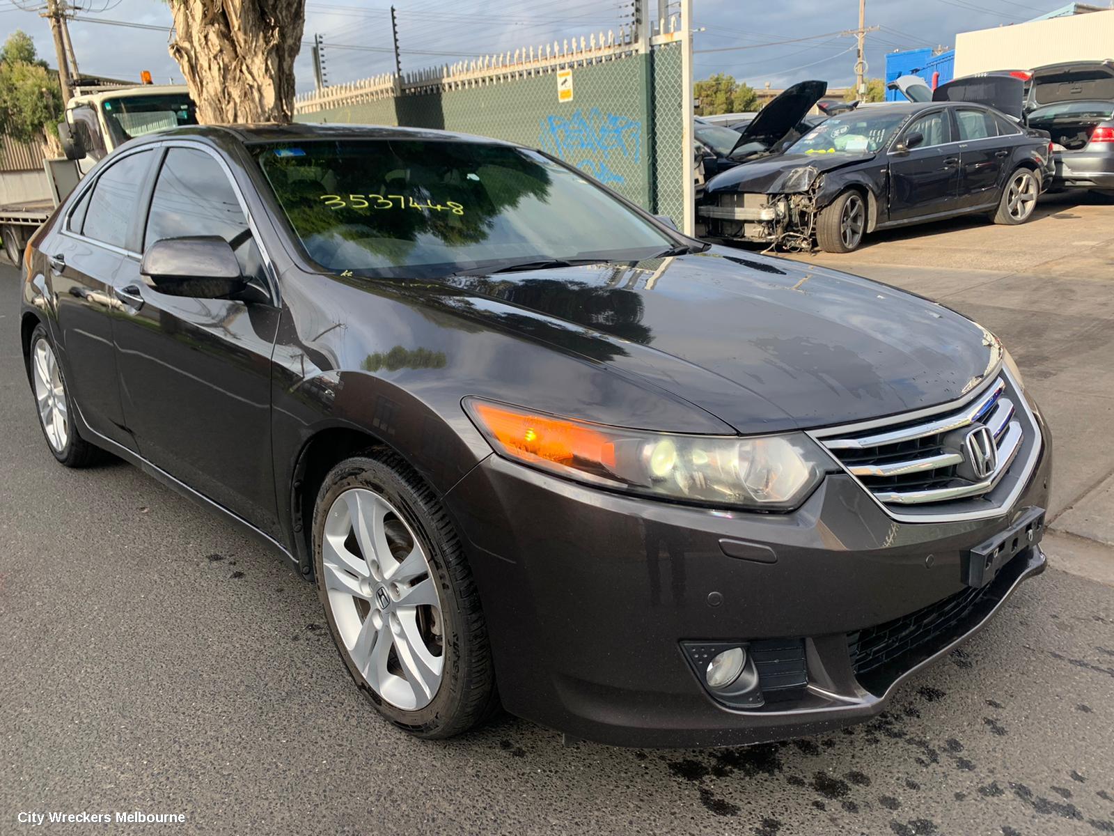HONDA ACCORD OWNERS HANDBOOK, 8TH GEN, EURO (VIN JHMCU), 06/2008 - 12/2015