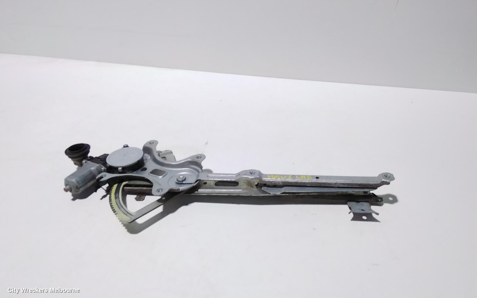 TOYOTA HIACE LEFT FRONT WINDOW REG/MOTOR, TRH/KDH, POWER, 03/2005 - 04/2019