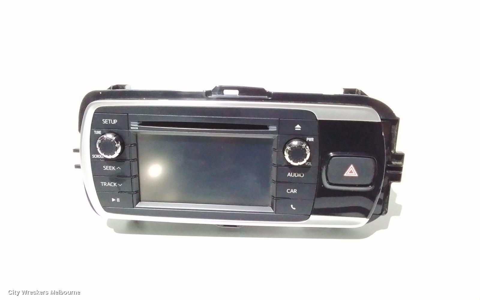 TOYOTA YARIS RADIO/CD/DVD/SAT/TV, SINGLE DISC CD PLAYER (P/N ON FACE 100338), NCP13#, 08/2011 - 12/2019