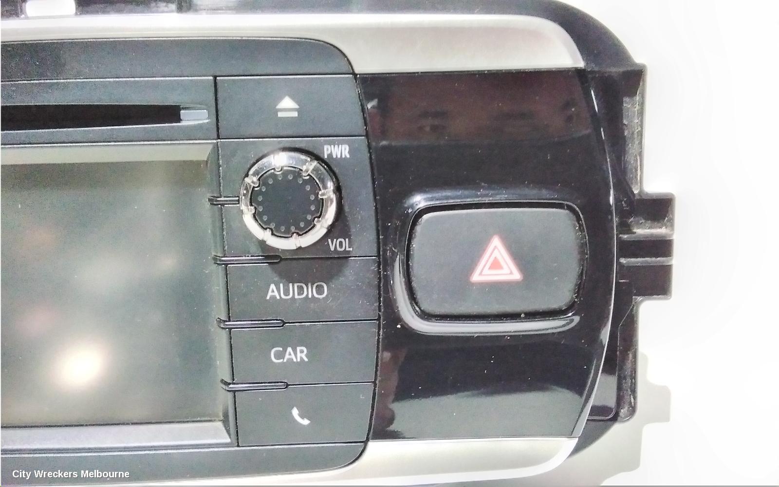 TOYOTA YARIS RADIO/CD/DVD/SAT/TV, SINGLE DISC CD PLAYER (P/N ON FACE 100338), NCP13#, 08/2011 - 12/2019
