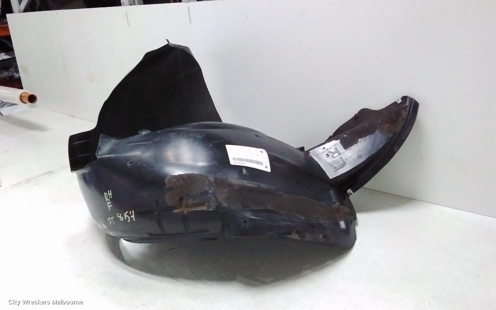 VOLKSWAGEN JETTA LEFT GUARD LINER, 1B, 02/2011 - 10/2014