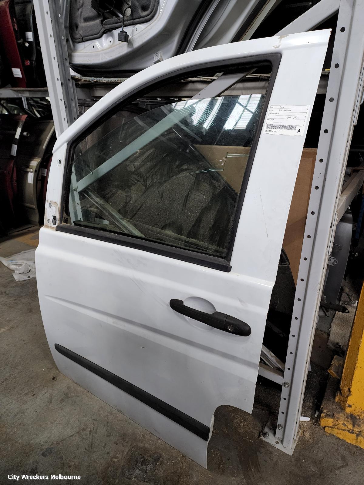 MERCEDES VITO LEFT FRONT DOOR, 639, 04/2004 - 02/2015