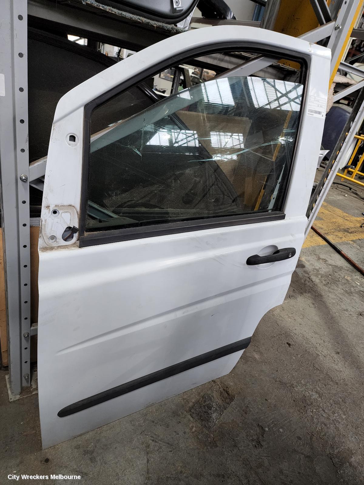 MERCEDES VITO LEFT FRONT DOOR, 639, 04/2004 - 02/2015
