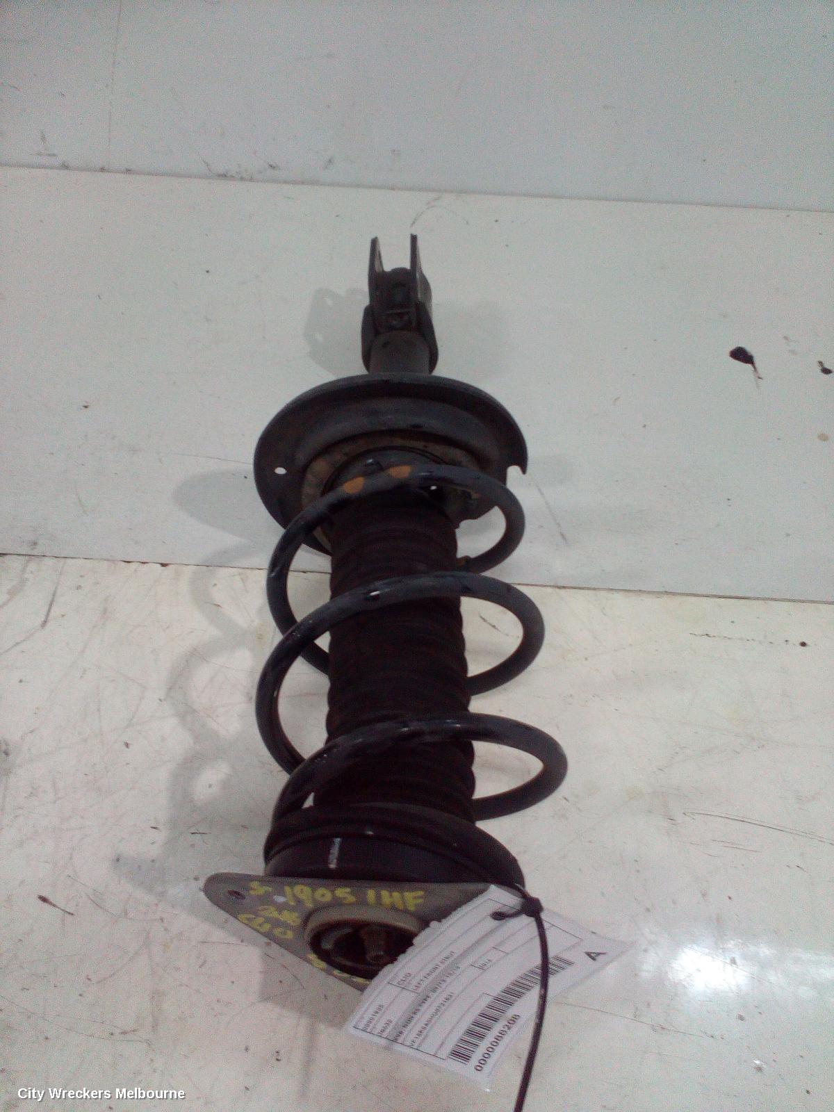 RENAULT CLIO LEFT FRONT STRUT, X98, NON RS TYPE, 09/2013 - 10/2019