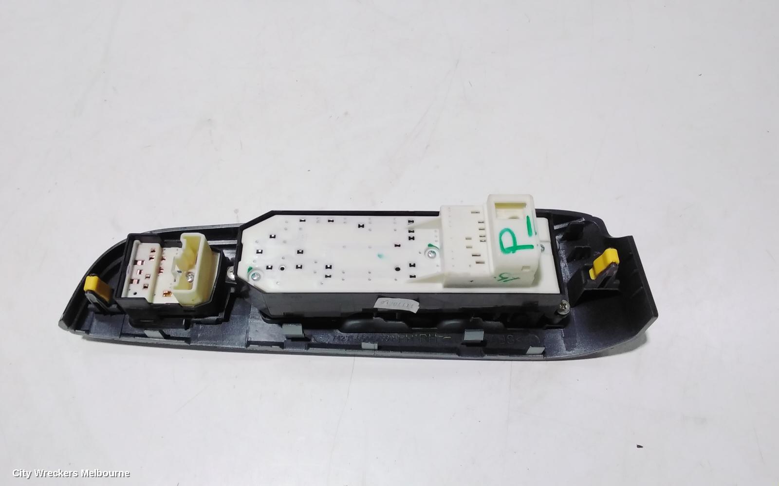 TOYOTA CAMRY PWR DR WIND SWITCH, RH FRONT (MASTER SWITCH), ASV50/AVV50, 11/2011 - 10/2017