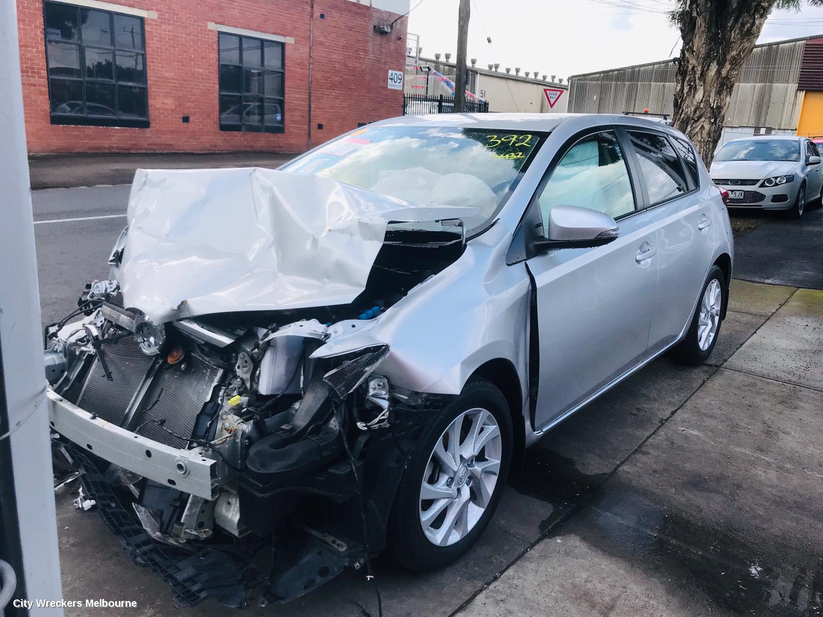 TOYOTA COROLLA RADIO/CD/DVD/SAT/TV, 7IN TOUCHSCREEN (P/N ON FACE 100522), ZRE182R, HATCH, 03/2015 - 06/2018