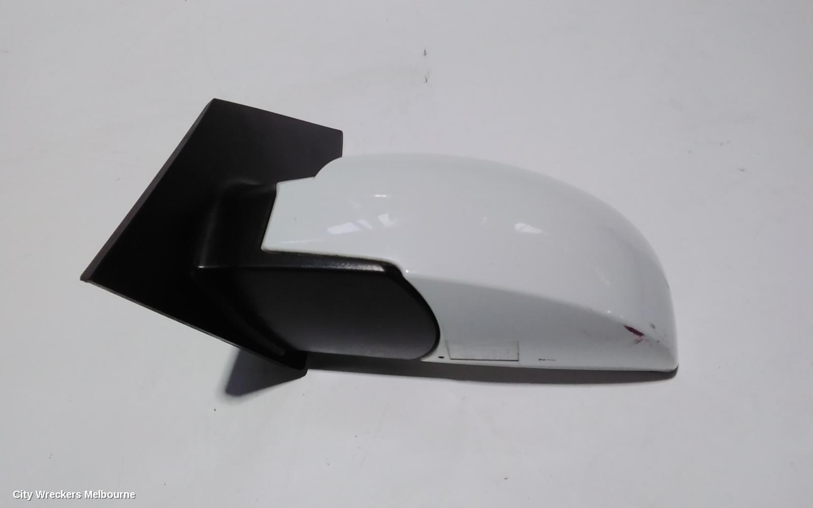 HYUNDAI GETZ LEFT DOOR MIRROR, TB, 3DR/5DR HATCH, POWER, COLOUR CODED, 09/2002 - 09/2011