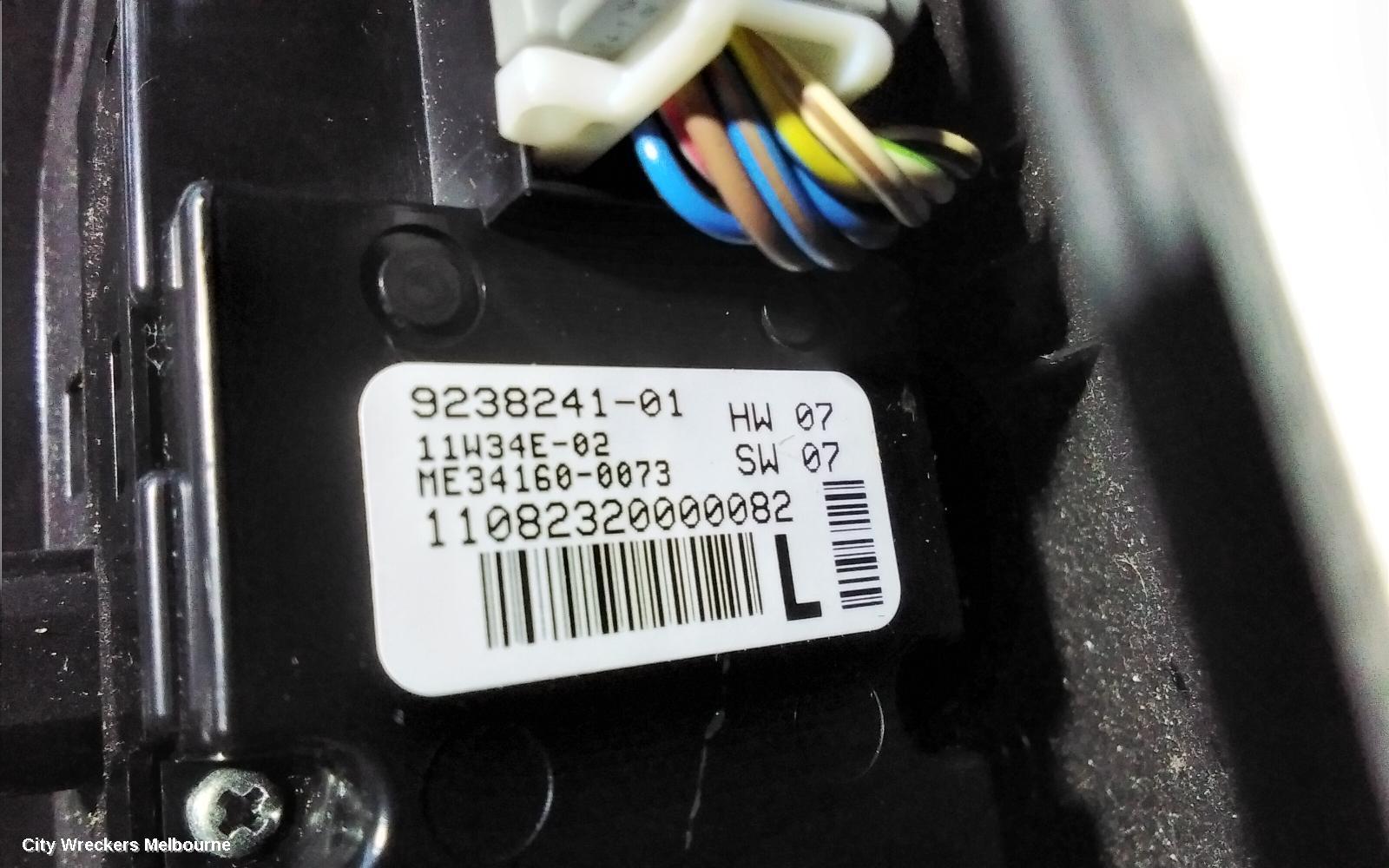 BMW X3 PWR DR WIND SWITCH, RH FRONT (MASTER SWITCH), NON AUTO DIP (9 PIN), F25, 03/2011 - 07/2017