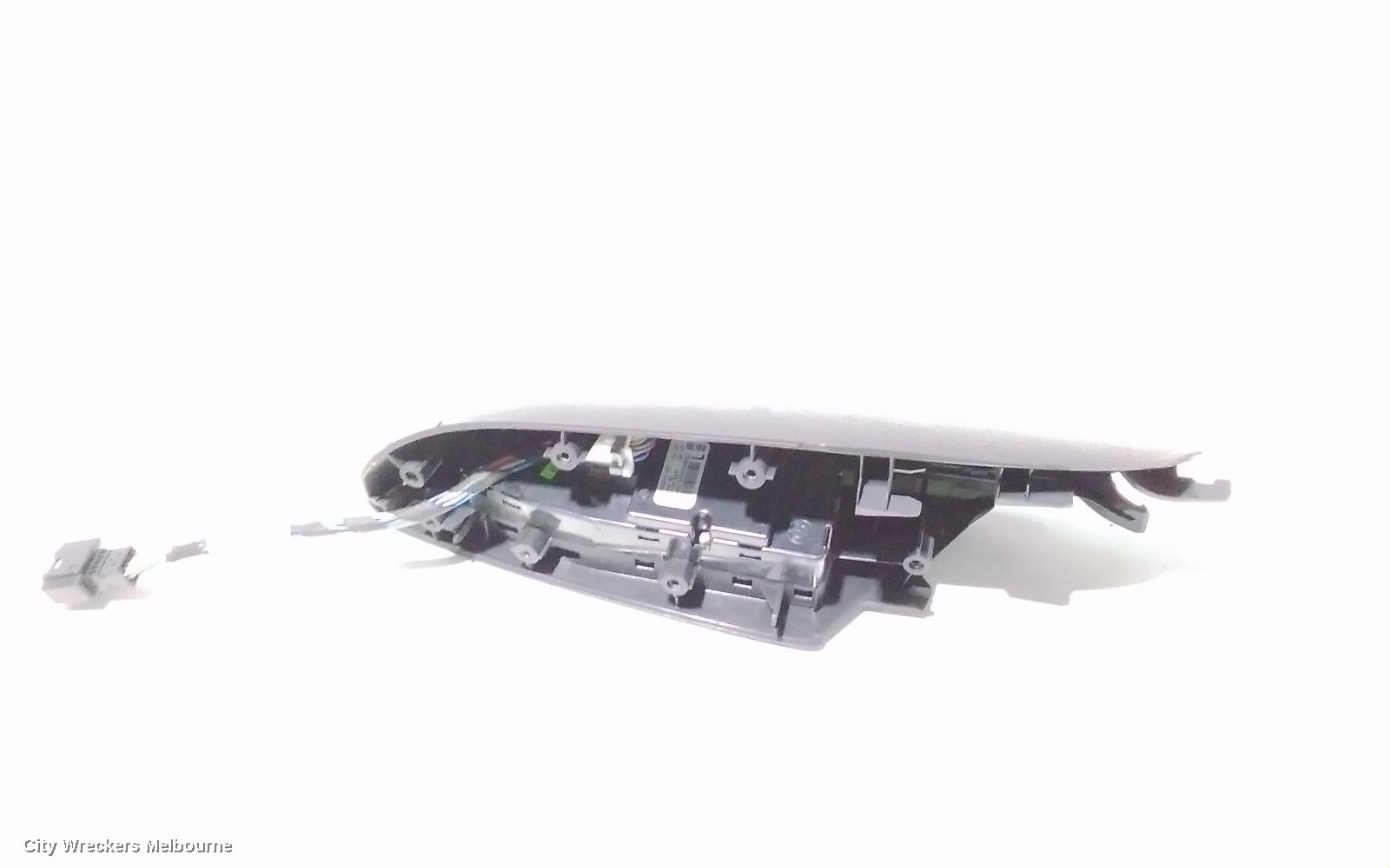 BMW X3 PWR DR WIND SWITCH, RH FRONT (MASTER SWITCH), NON AUTO DIP (9 PIN), F25, 03/2011 - 07/2017