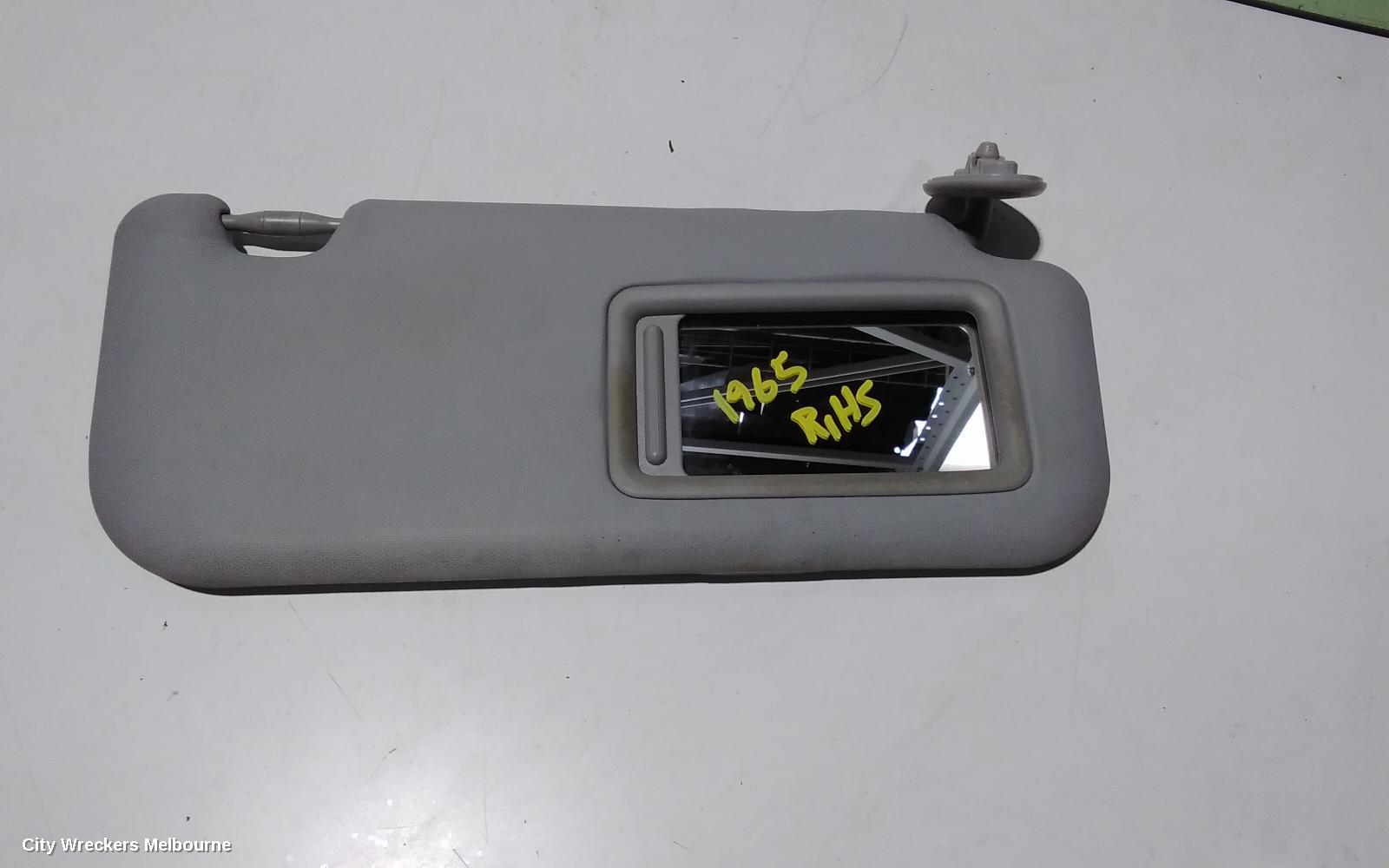 TOYOTA COROLLA SUNVISOR, ZRE182R/ZWE186R, RH SIDE, 10/2012 - 06/2018