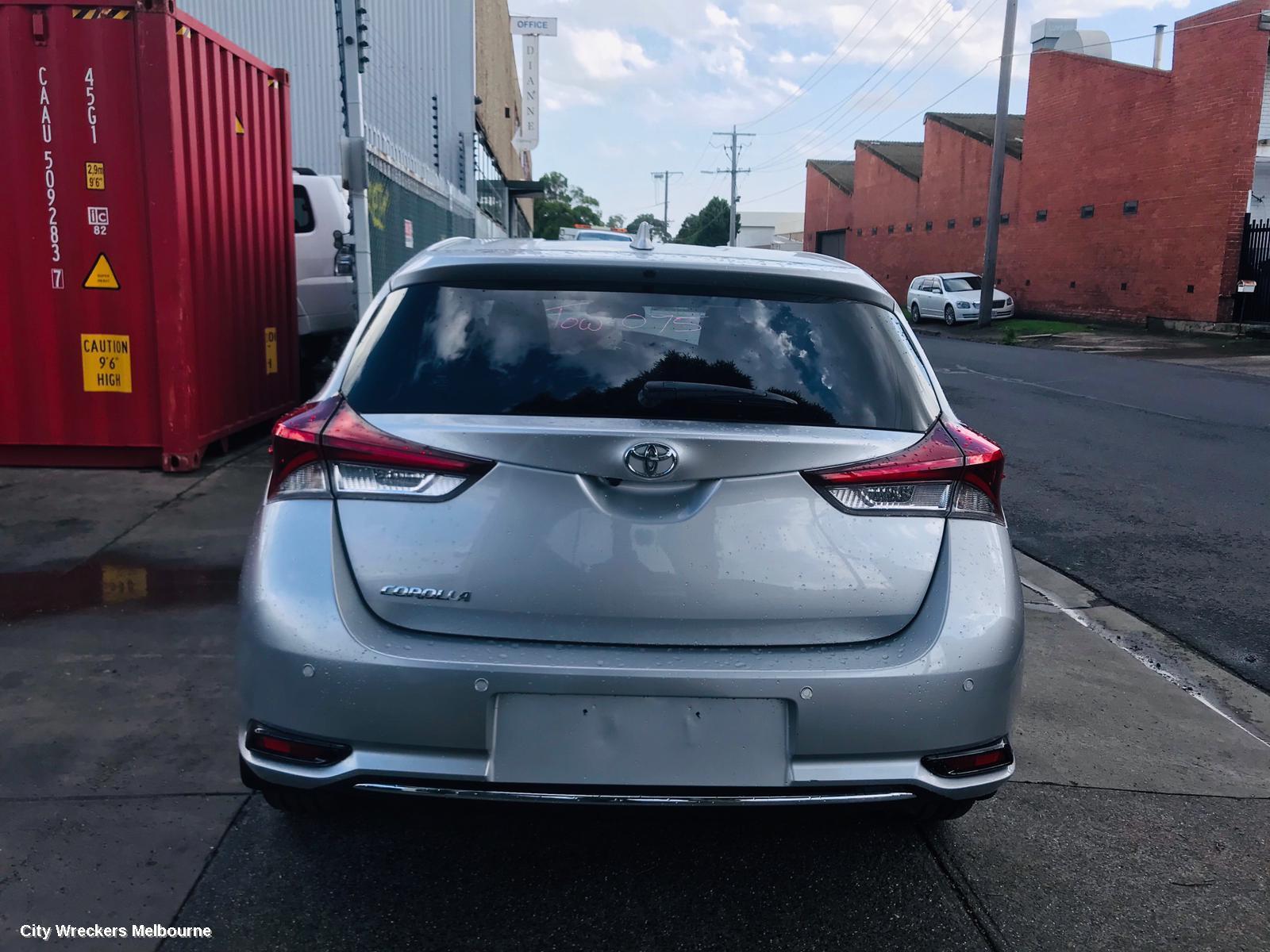 TOYOTA COROLLA RADIO/CD/DVD/SAT/TV, 7IN TOUCHSCREEN (P/N ON FACE 100522), ZRE182R, HATCH, 03/2015 - 06/2018