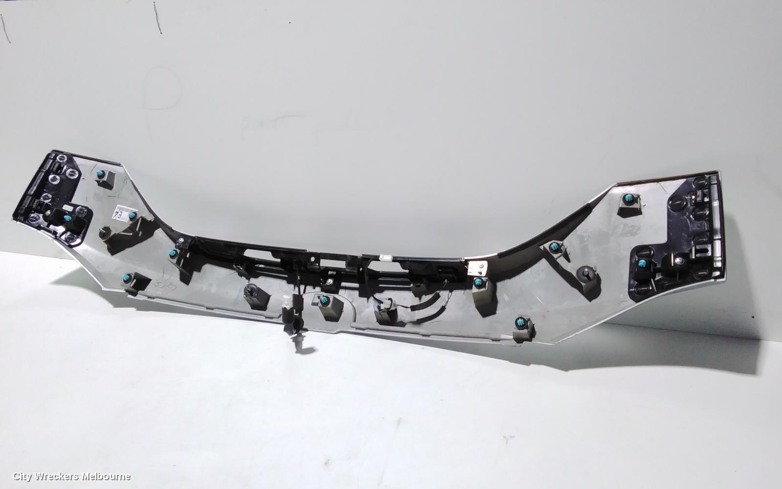 MAZDA CX5 REAR GARNISH, TAILGATE GARNISH (CENTRE LOWER), KF, 02/2017 - 08/2021