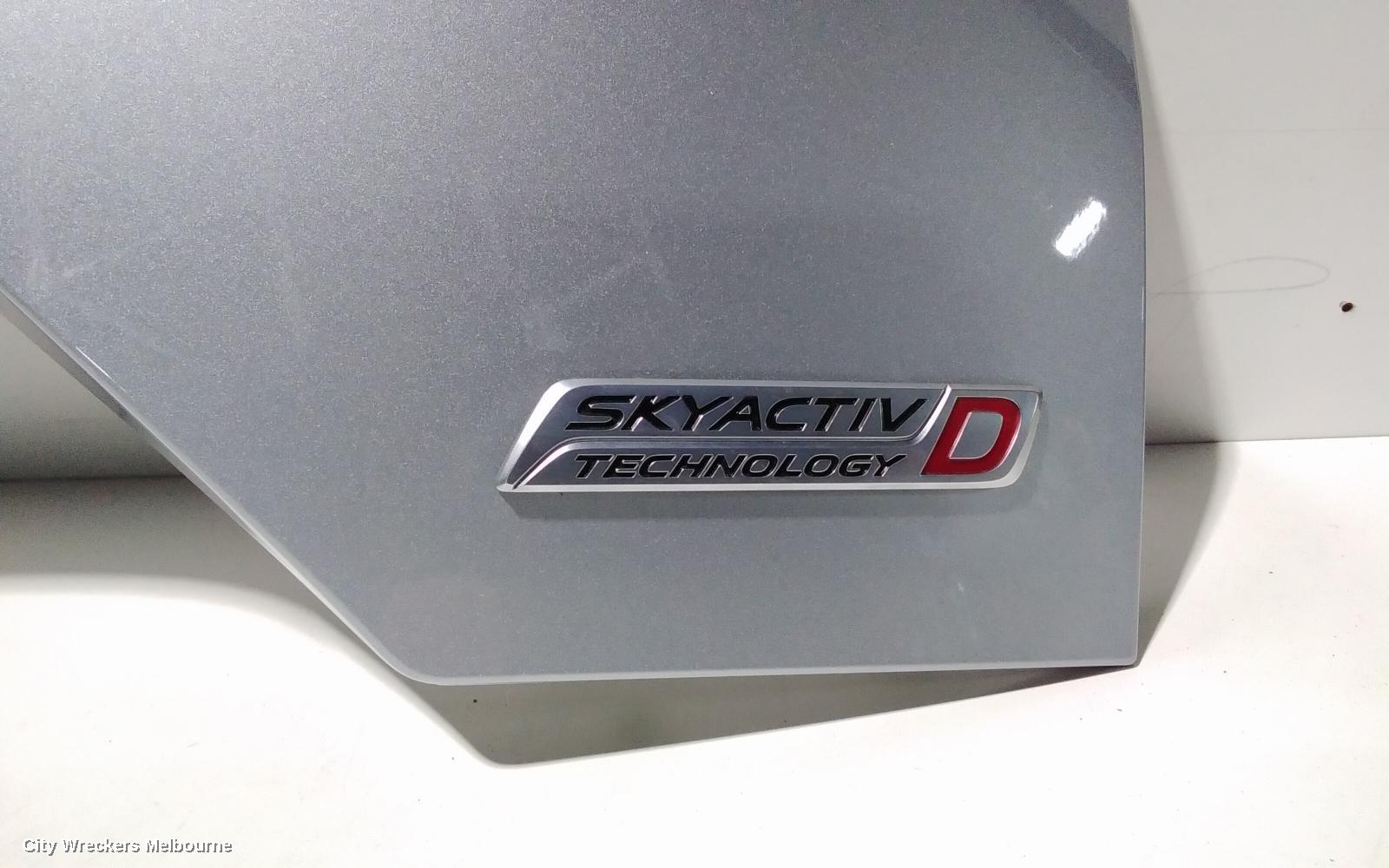 MAZDA CX5 REAR GARNISH, TAILGATE GARNISH (CENTRE LOWER), KF, 02/2017 - 08/2021