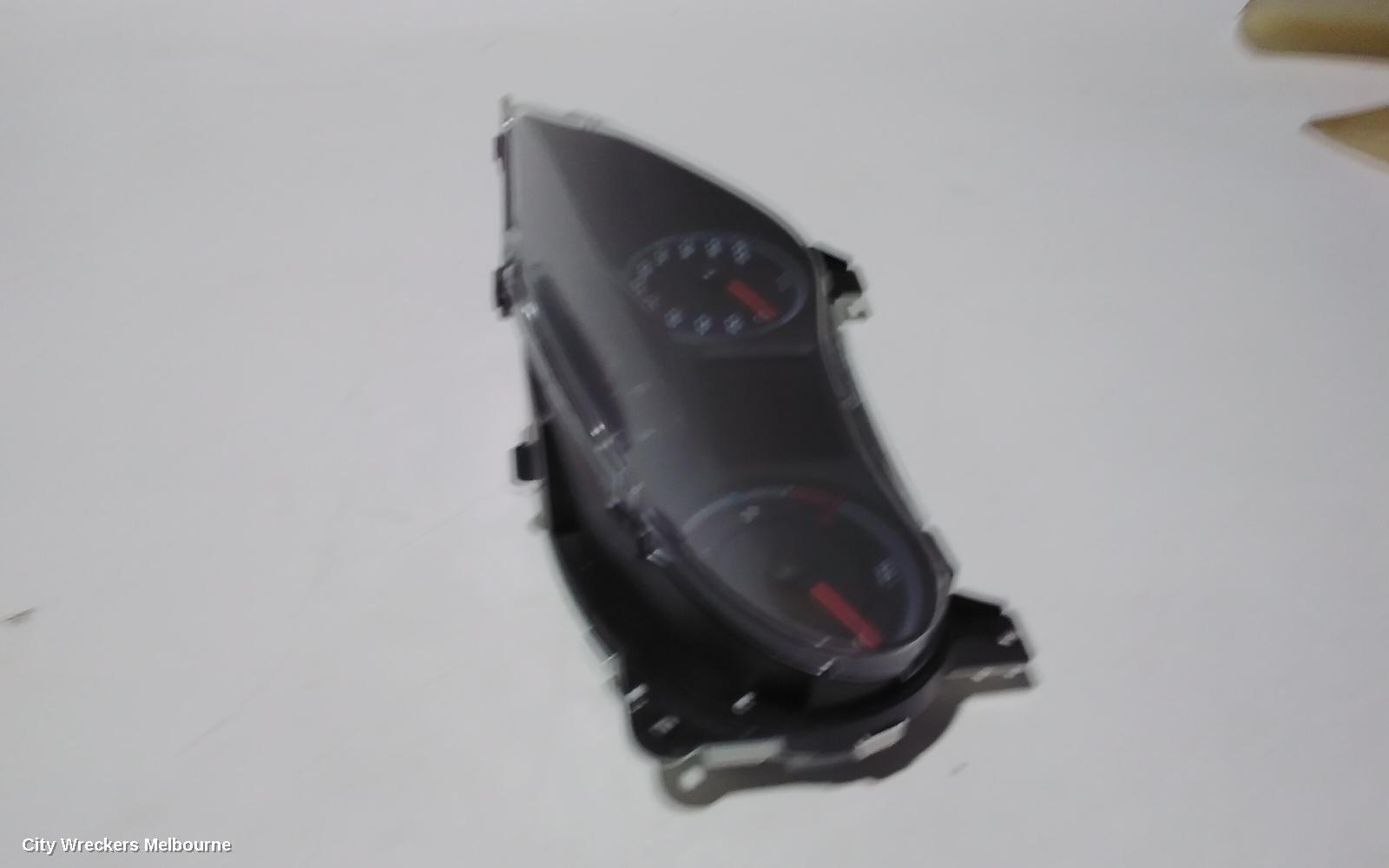 HOLDEN COLORADO INSTRUMENT CLUSTER, AUTO T/M, RG, 07/2016 - 12/2020