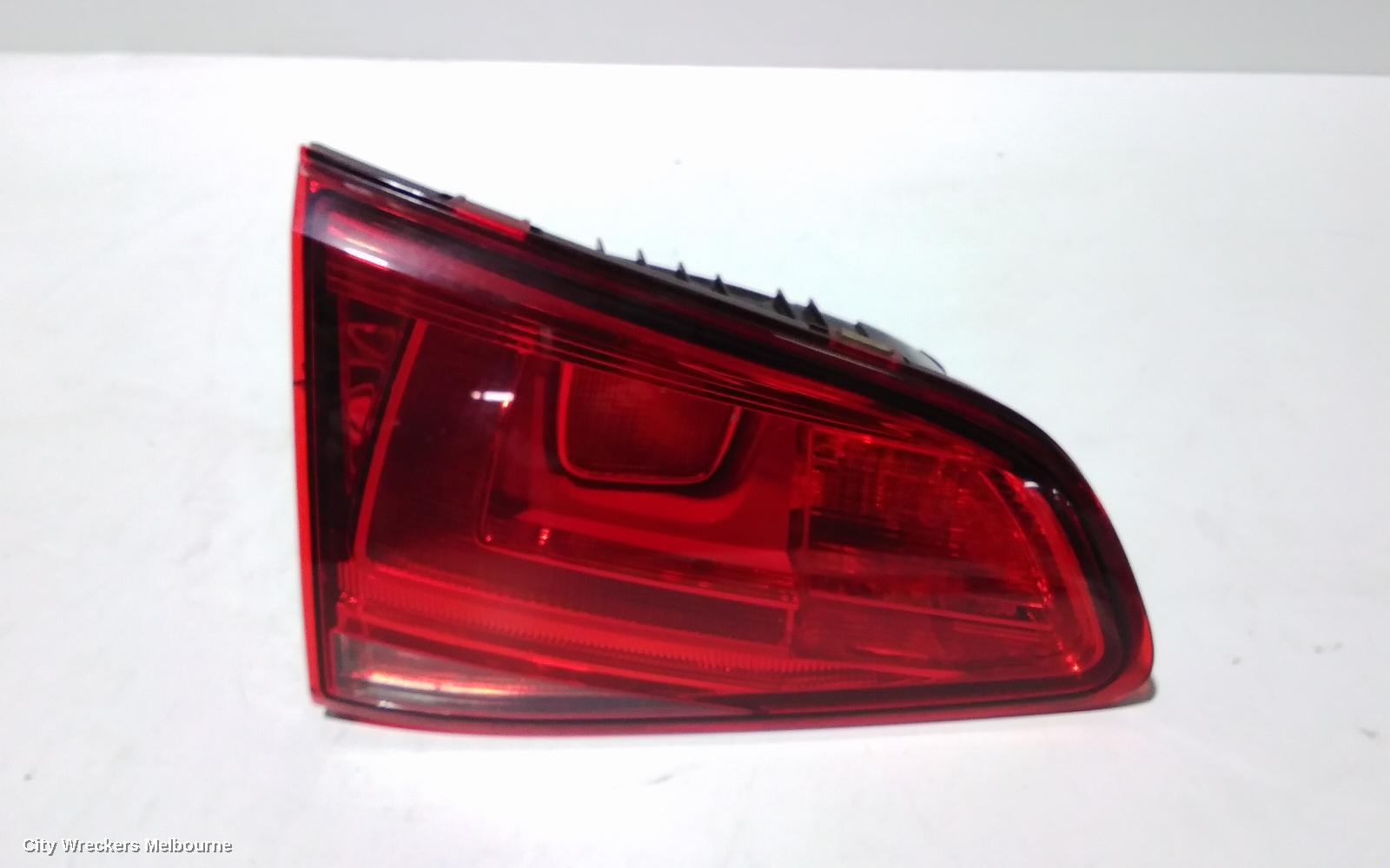 VOLKSWAGEN GOLF REAR GARNISH, TAILGATE LAMP (LH SIDE), GEN 7, HATCH, NON GTI, TINTED TYPE, 10/2013 - 03/2017