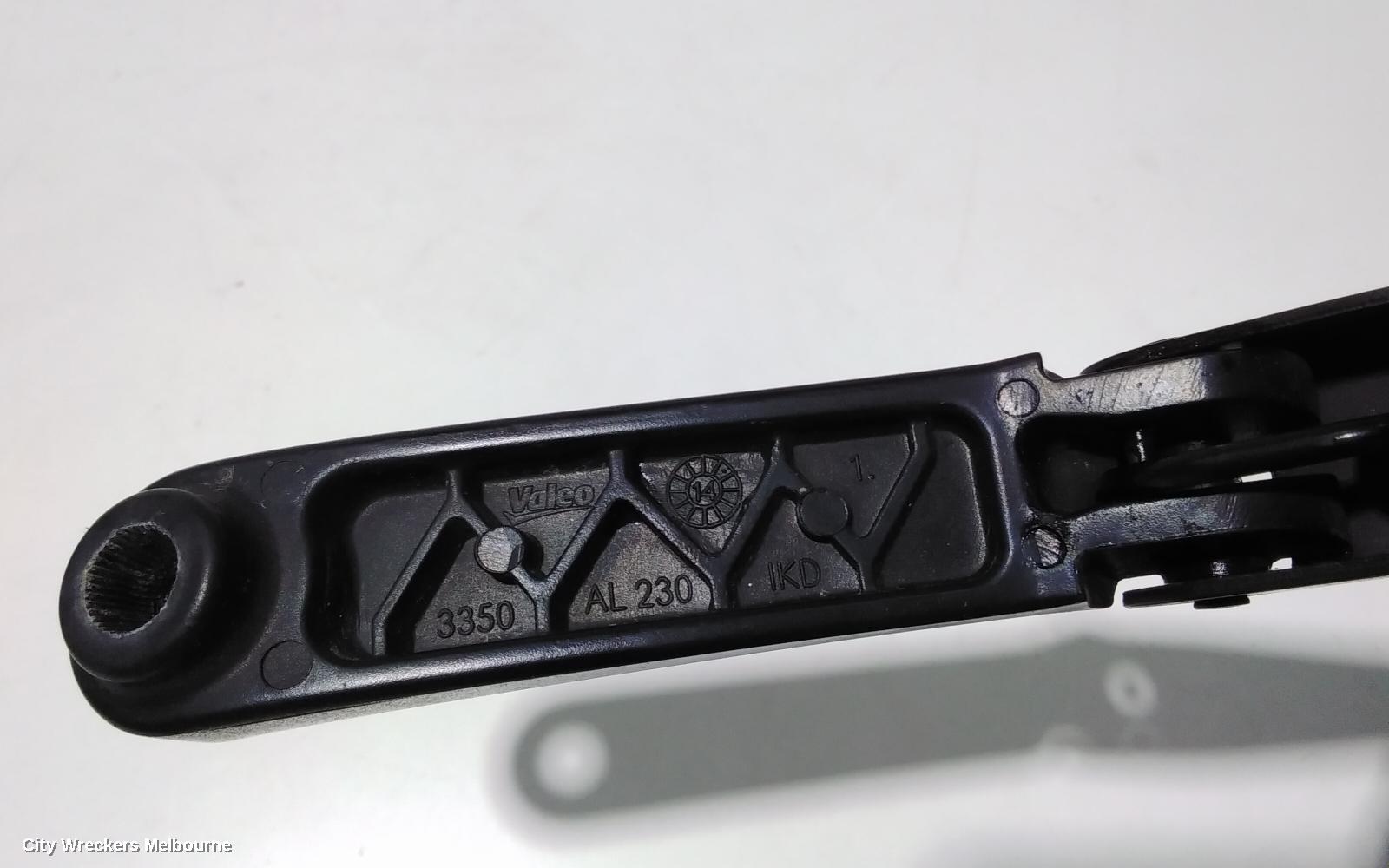 AUDI Q3 WIPER ARM, 8U, 03/2012 - 12/2018