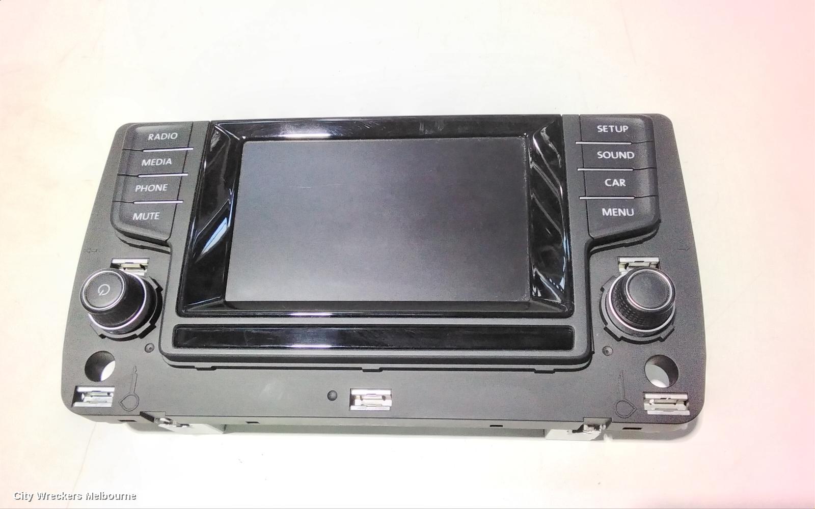VOLKSWAGEN GOLF RADIO/CD/DVD/SAT/TV, DISPLAY SCREEN, 5.8IN, NON SAT NAV TYPE, GEN 7, 03/2013 - 03/2017