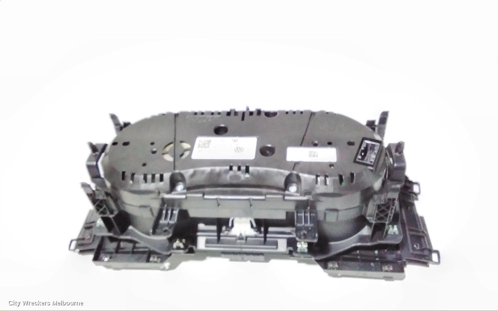 VOLKSWAGEN GOLF INSTRUMENT CLUSTER, INSTRUMENT CLUSTER, PETROL, BASE/COMFORTLINE/TRENDLINE, GEN 7, 03/2013 - 03/2017