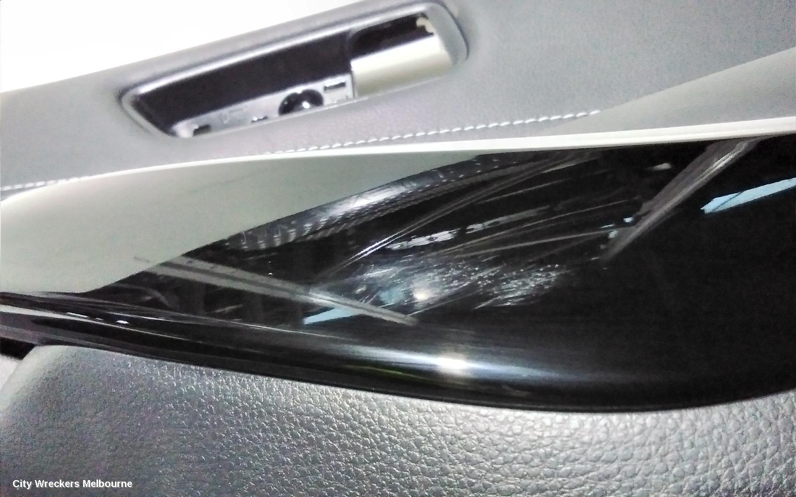 TOYOTA COROLLA DOOR TRIM, ZWE219R, RH FRONT, HATCH, 07/2018 ONWARDS