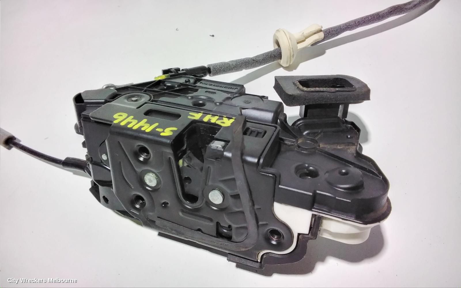 VOLKSWAGEN GOLF DOOR/BOOT/GATE LOCK, RIGHT FRONT DOOR LOCK, P/N 5K2837016E, GEN 7, 03/2013 - 08/2020