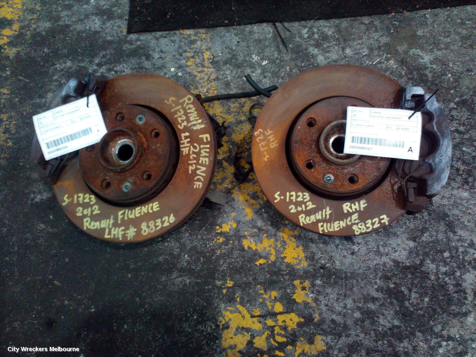 RENAULT FLUENCE RIGHT FRONT HUB ASSEMBLY, X38 09/2010 - 01/2016