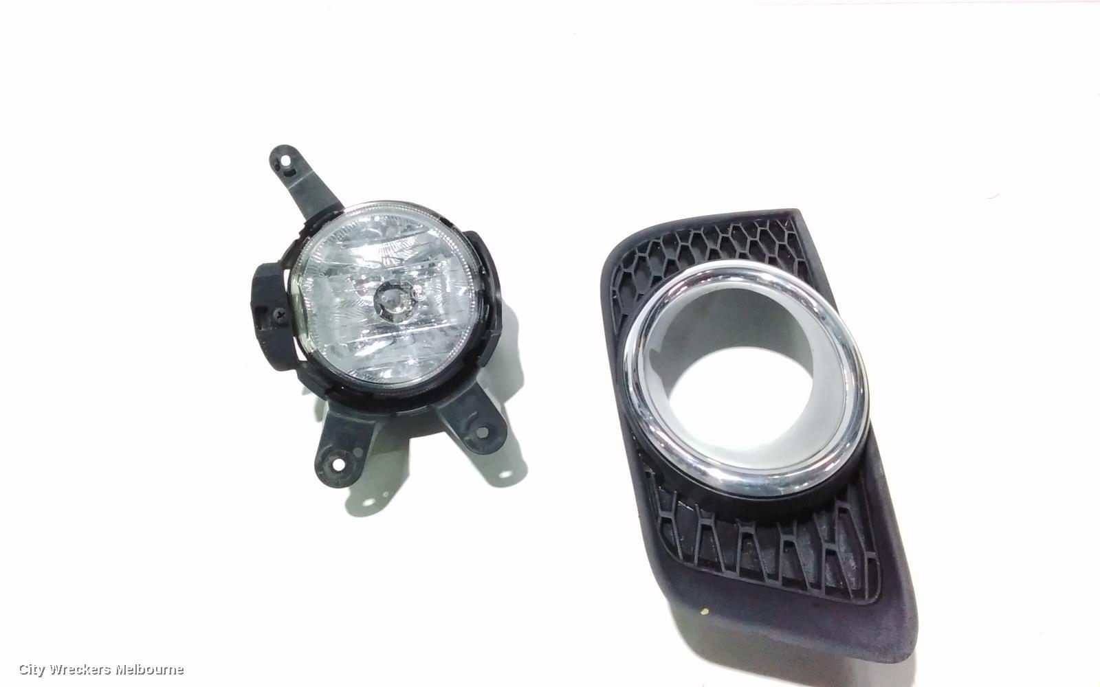 HOLDEN CRUZE LEFT INDICATOR/FOG/SIDE, BUMPER FOGLAMP, JG-JH, 03/2009 - 12/2014