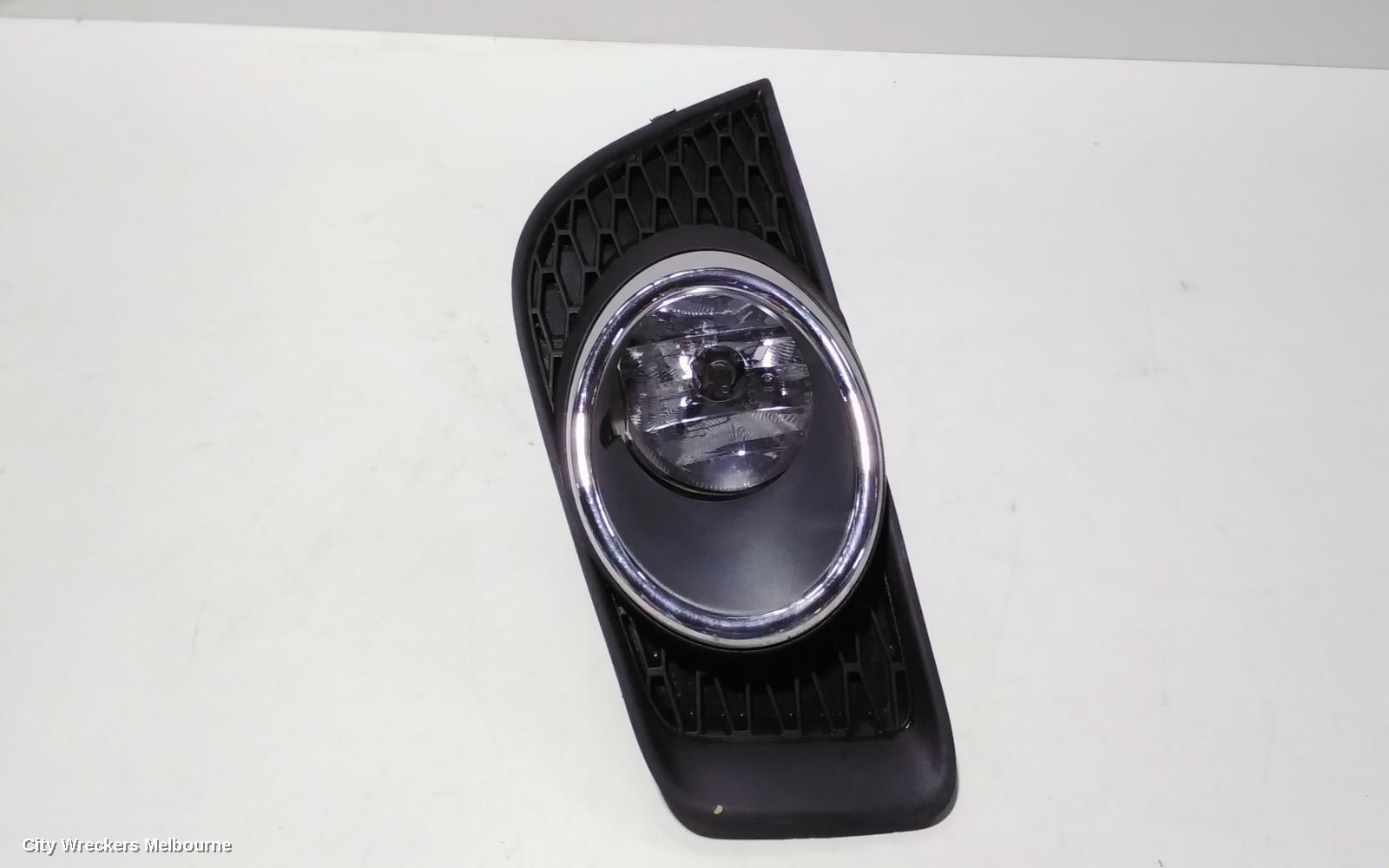HOLDEN CRUZE LEFT INDICATOR/FOG/SIDE, BUMPER FOGLAMP, JG-JH, 03/2009 - 12/2014