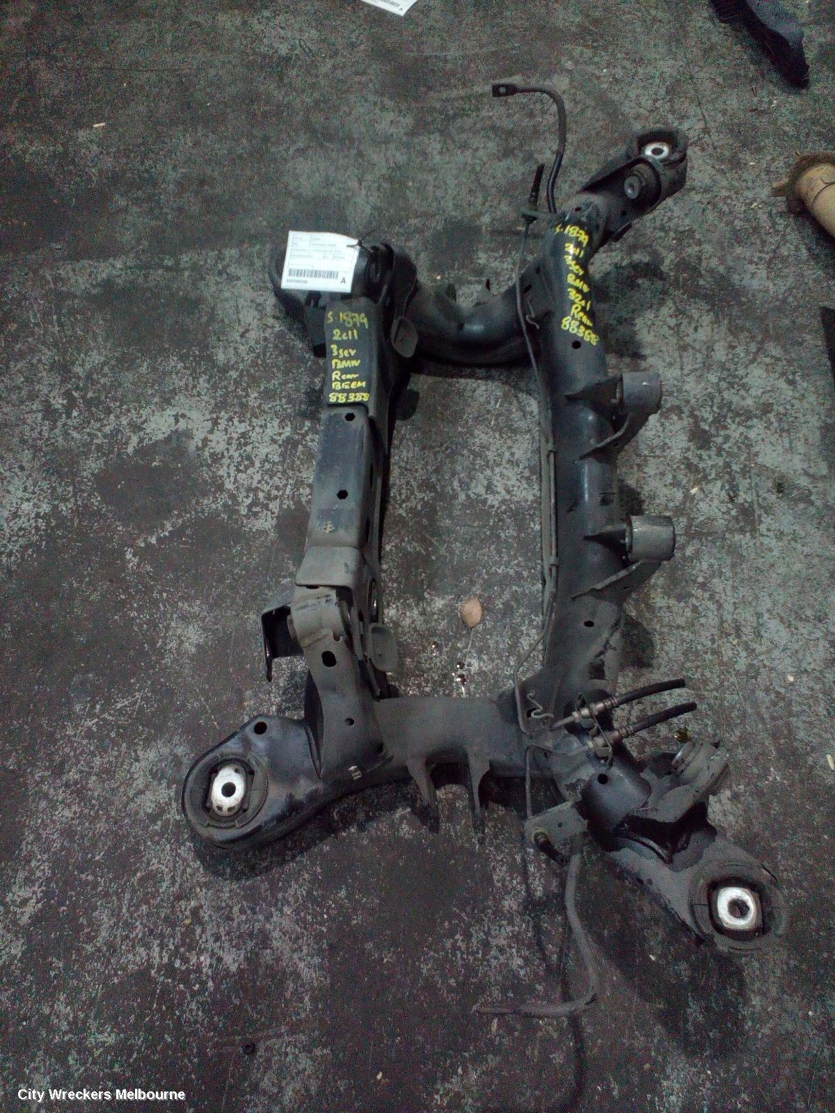 BMW 3 SERIES R BEAM/CRADLE/XMEMBR, CROSSMEMBER, 2.0, N43/N46/N46B/N46N, PETROL, E90/E91, 03/2005 - 01/2012
