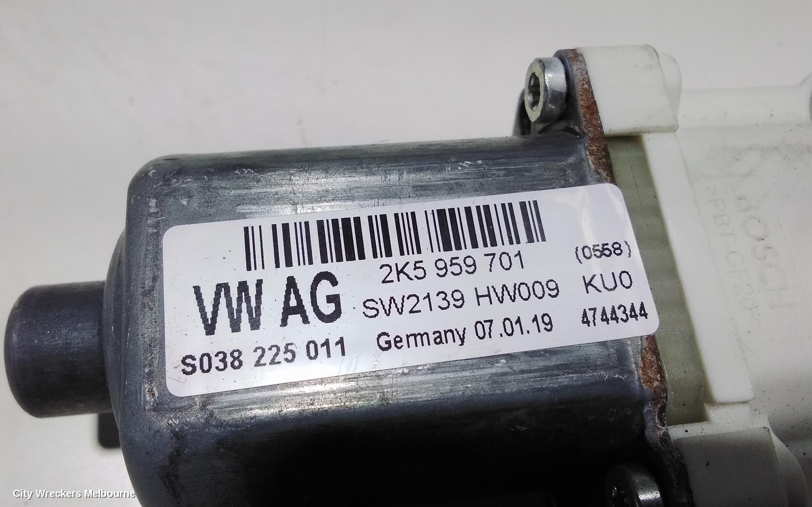 VOLKSWAGEN CADDY RIGHT FRONT WINDOW REG/MOTOR, 2KN, POWER, 12/2015 - 02/2021