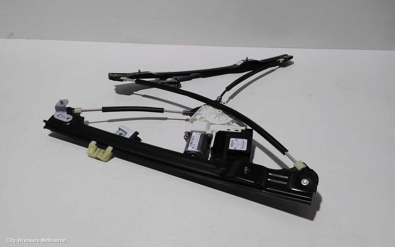 VOLKSWAGEN CADDY LEFT FRONT WINDOW REG/MOTOR, 2KN, POWER, 12/2015 - 02/2021