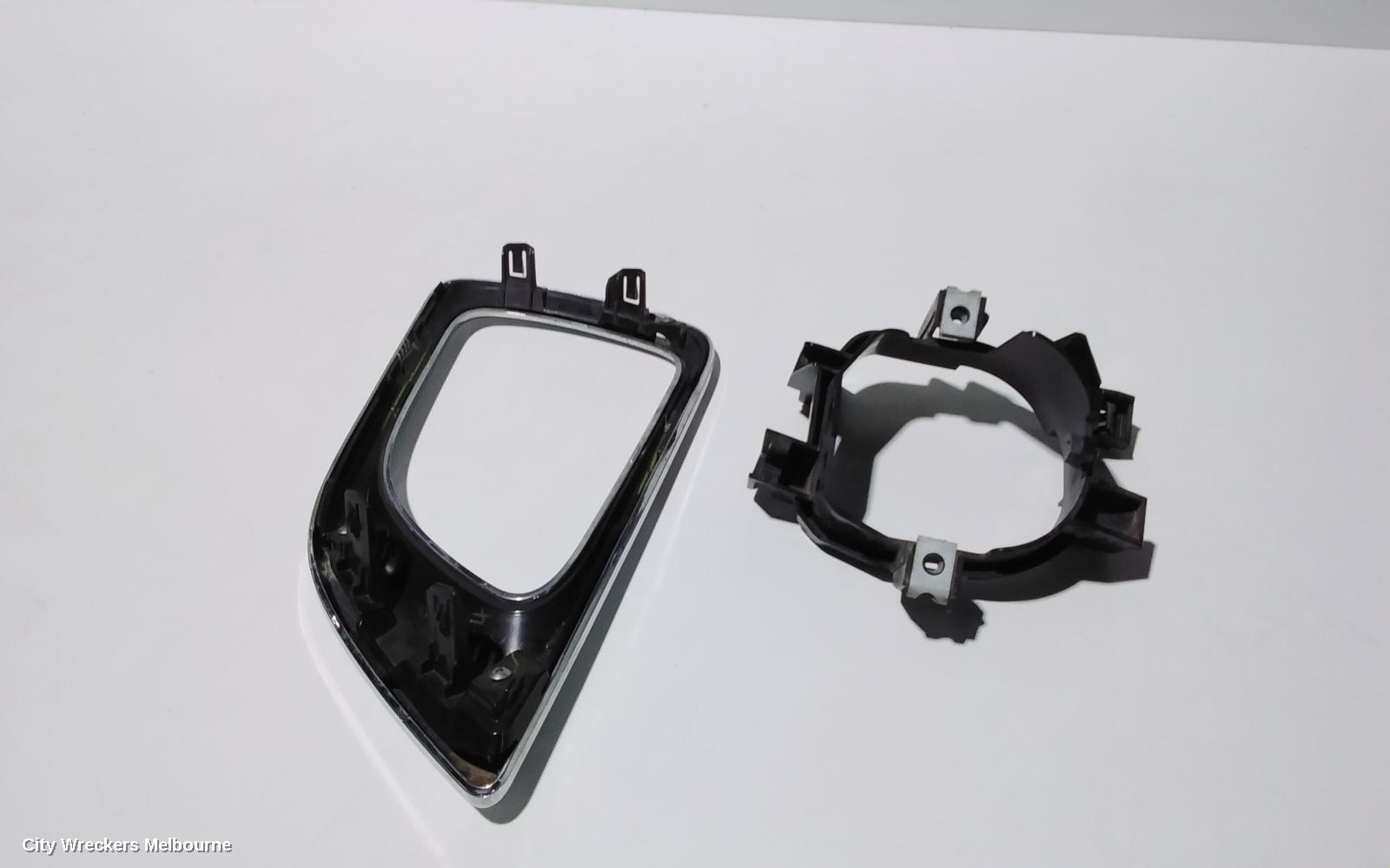 NISSAN NAVARA LEFT INDICATOR/FOG/SIDE, NP300, FOGLAMP SURROUND MOULDING (CHROME), 05/2015 - 11/2020