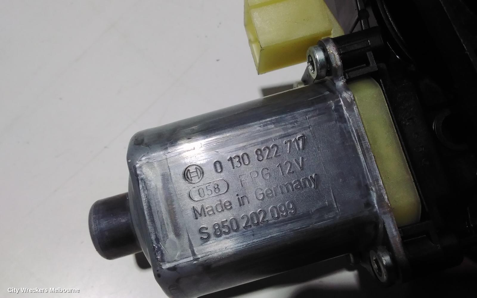 SKODA OCTAVIA LEFT FRONT WINDOW REG/MOTOR, NE, 09/2013 - 09/2020