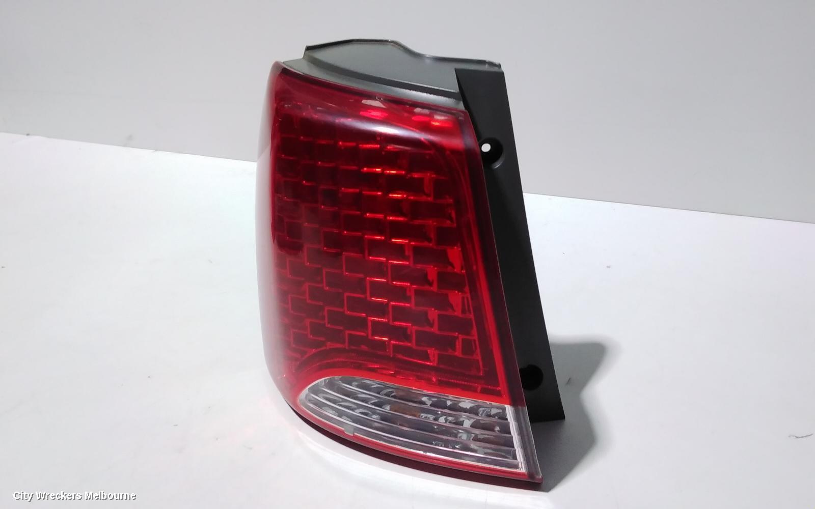 KIA SORENTO LEFT TAILLIGHT, XM, STANDARD TYPE, 10/2009 - 09/2012
