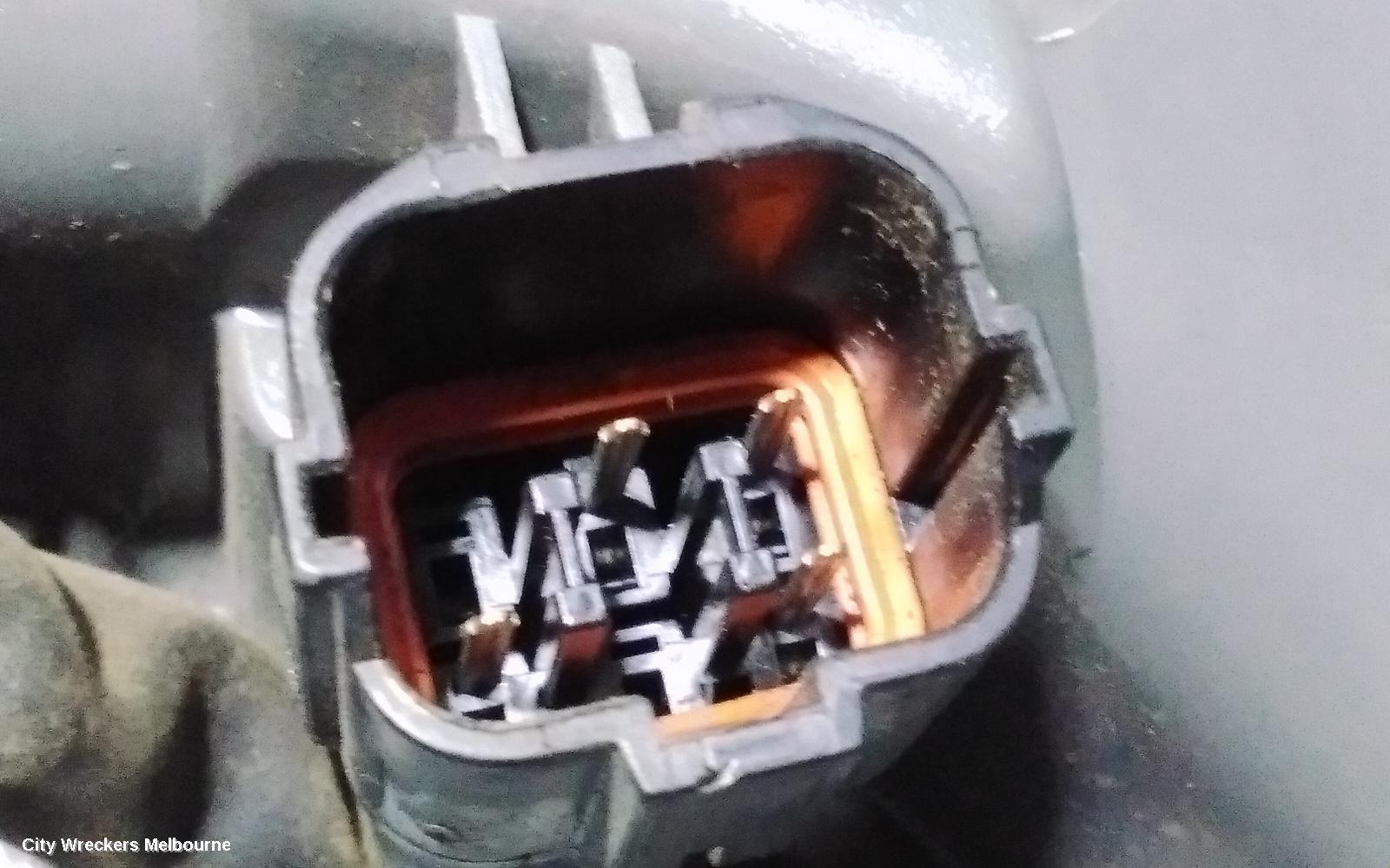 KIA SORENTO LEFT TAILLIGHT, XM, STANDARD TYPE, 10/2009 - 09/2012